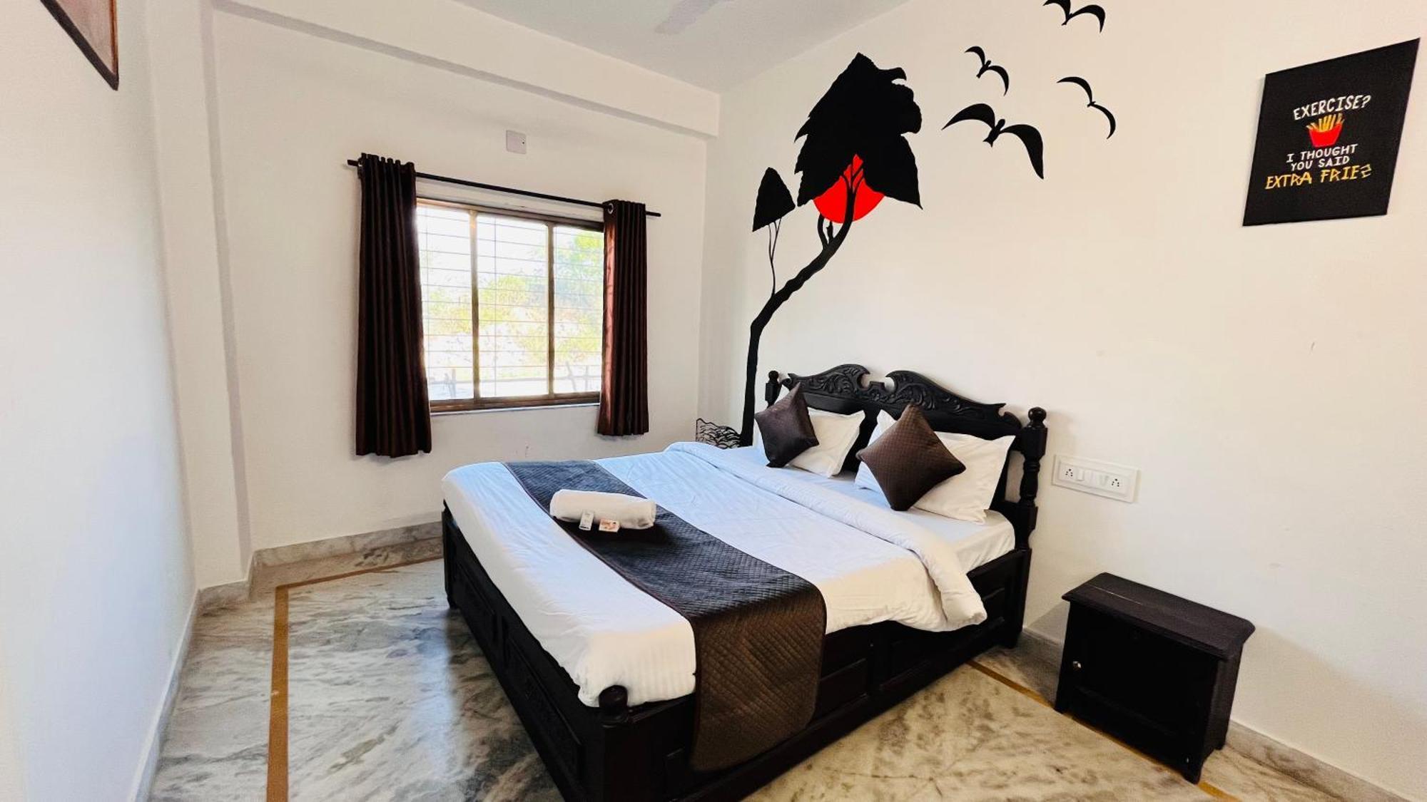 Hotel Omkar Palace *
