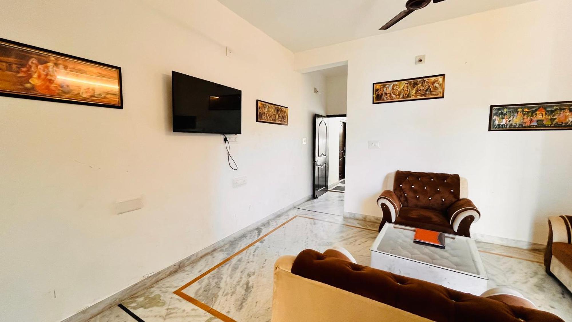 Omkar Palace Hotel