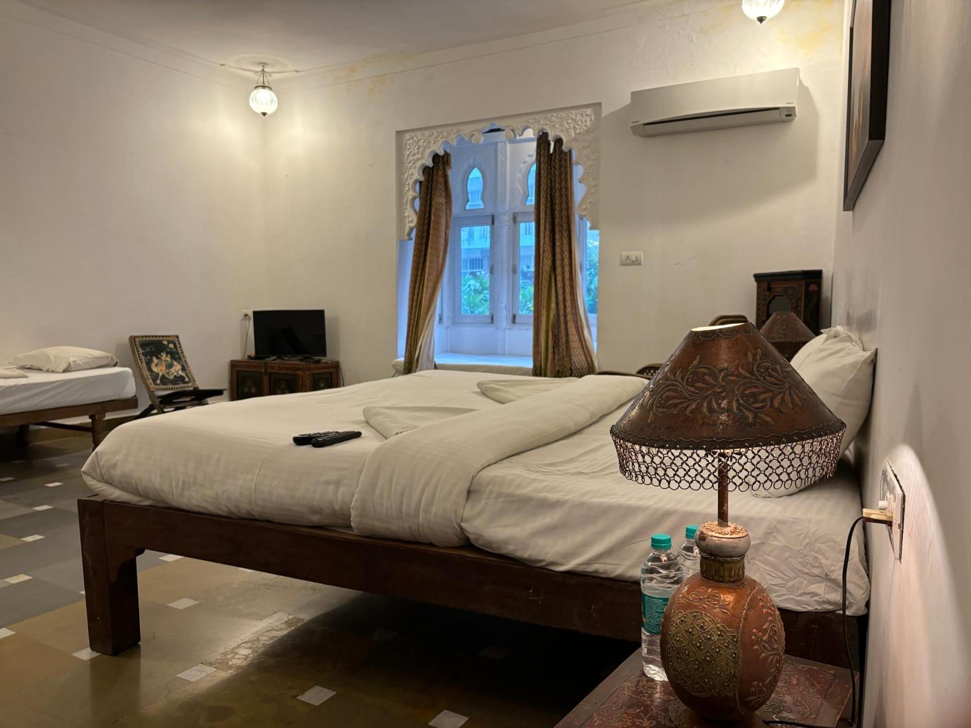 The People Hostel