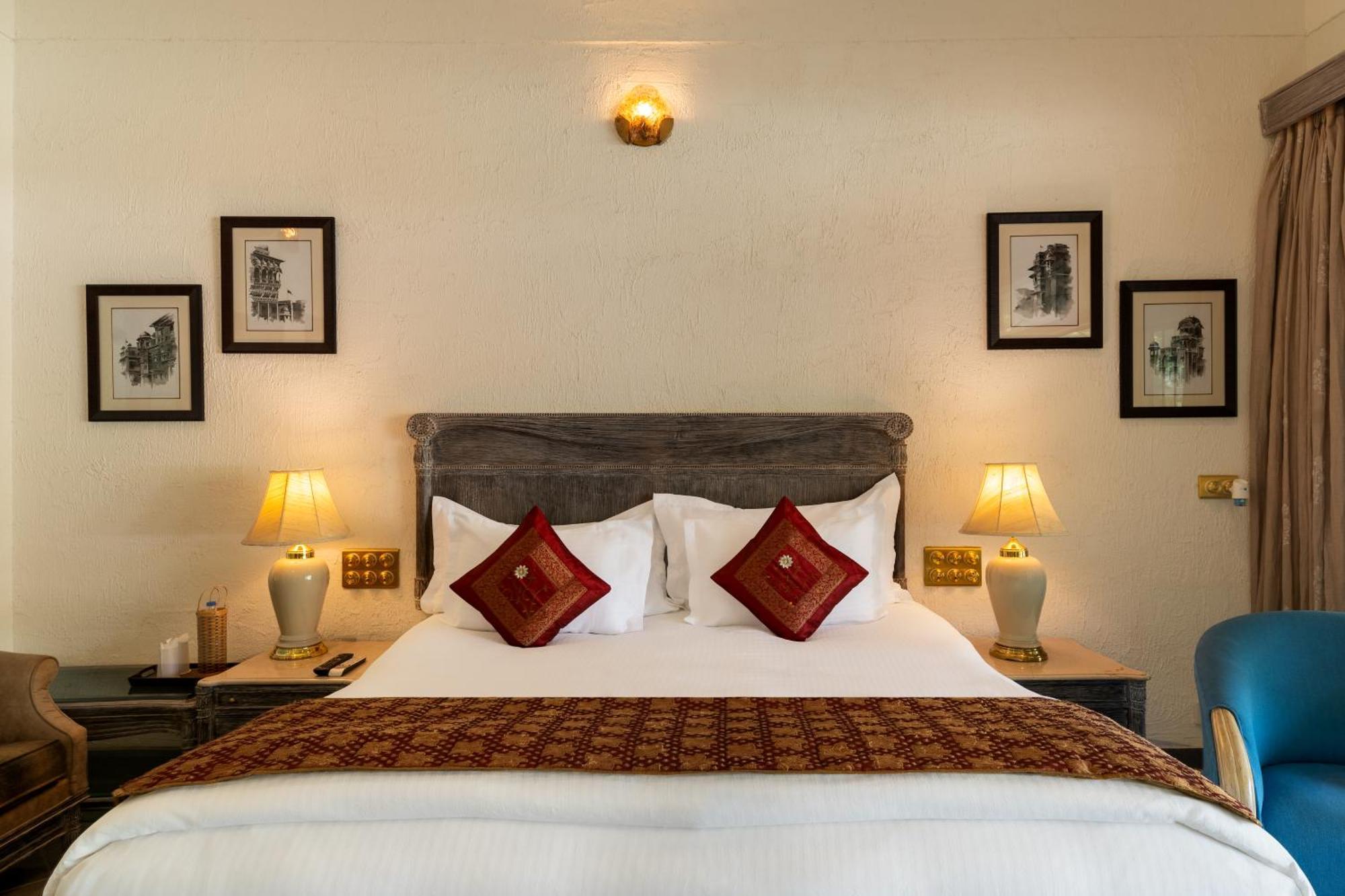 Vatsalya Vihar - A Luxury Pool 5* Udaipur