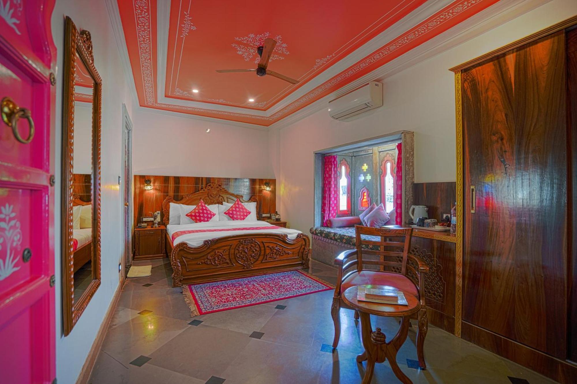 Aaj Haveli - Facing Boutique By Levelup Hotel