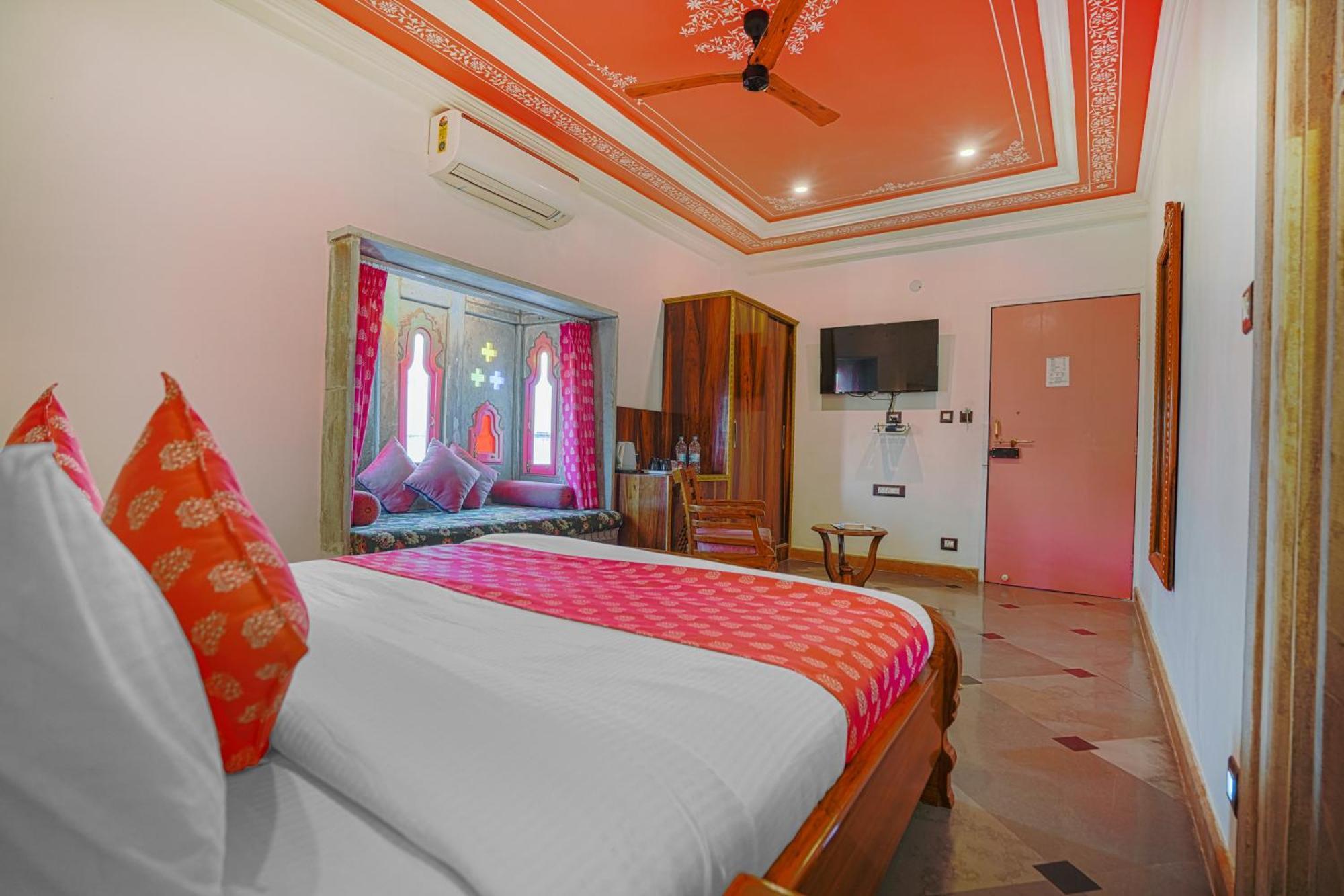 Aaj Haveli - Facing Boutique By Levelup 4*
