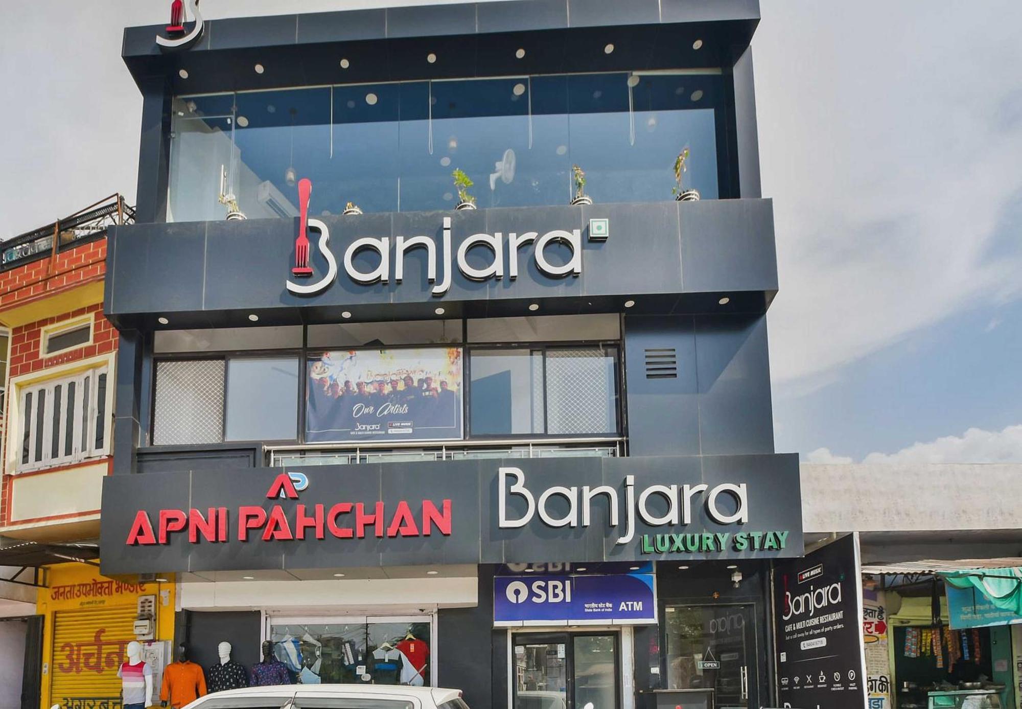 Oyo Flagship 40796 Banjara Luxury