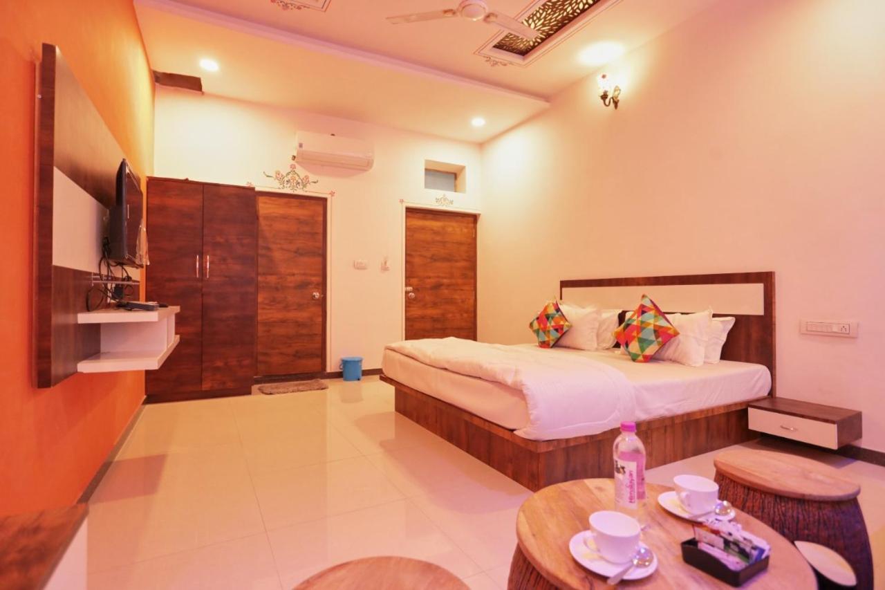 Neev Haweli Guest house
