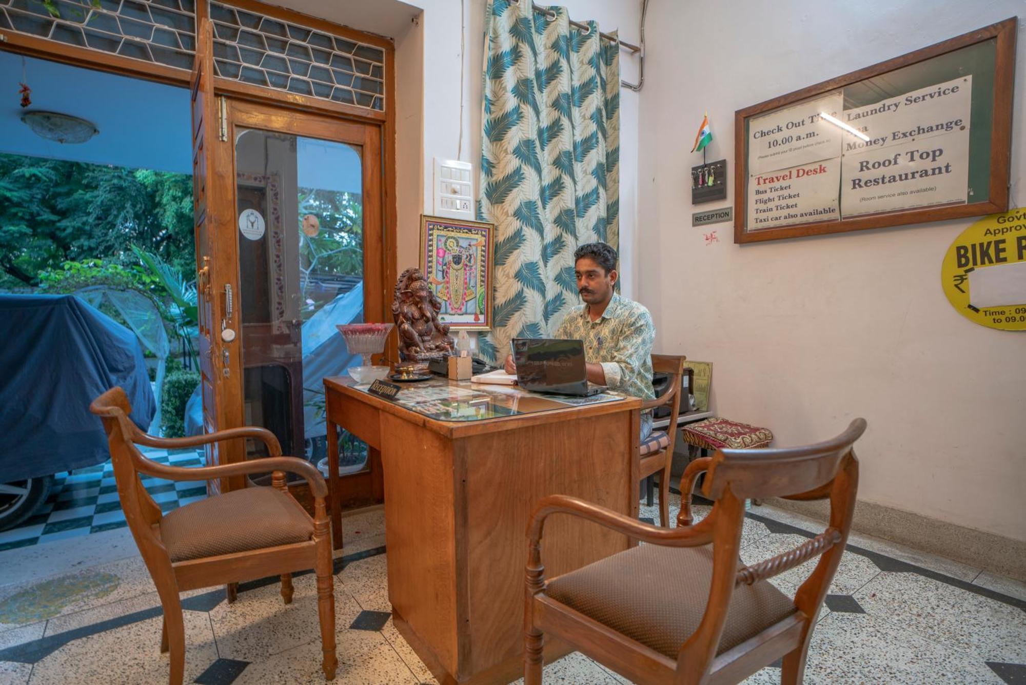 Ambavgarh Palace 3*