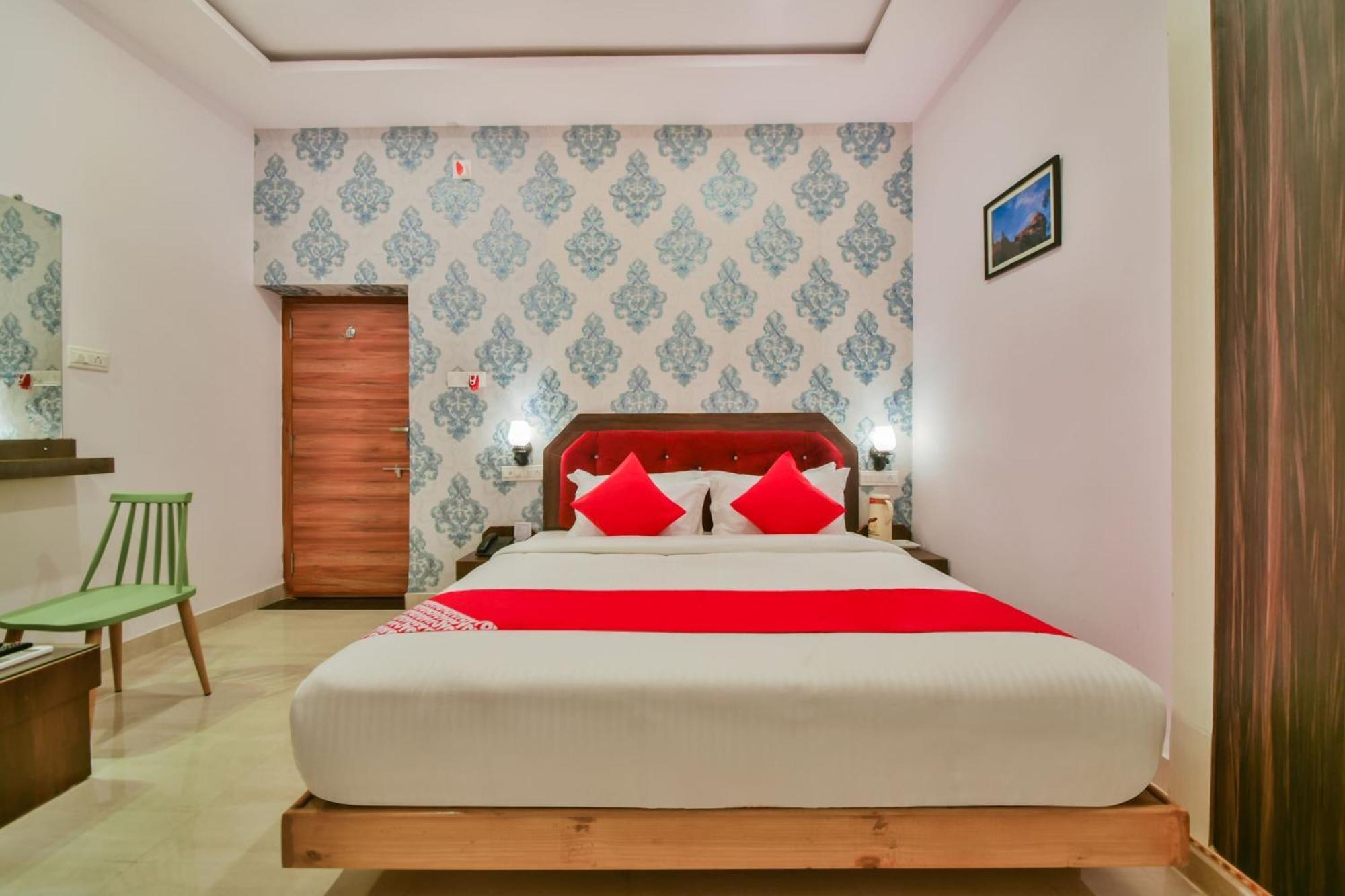 Oyo Flagship 40796 Banjara Luxury 3* Udaipur