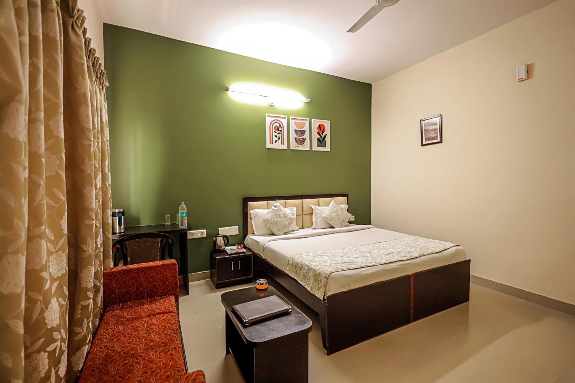 The Park Classic Hotel 3*
