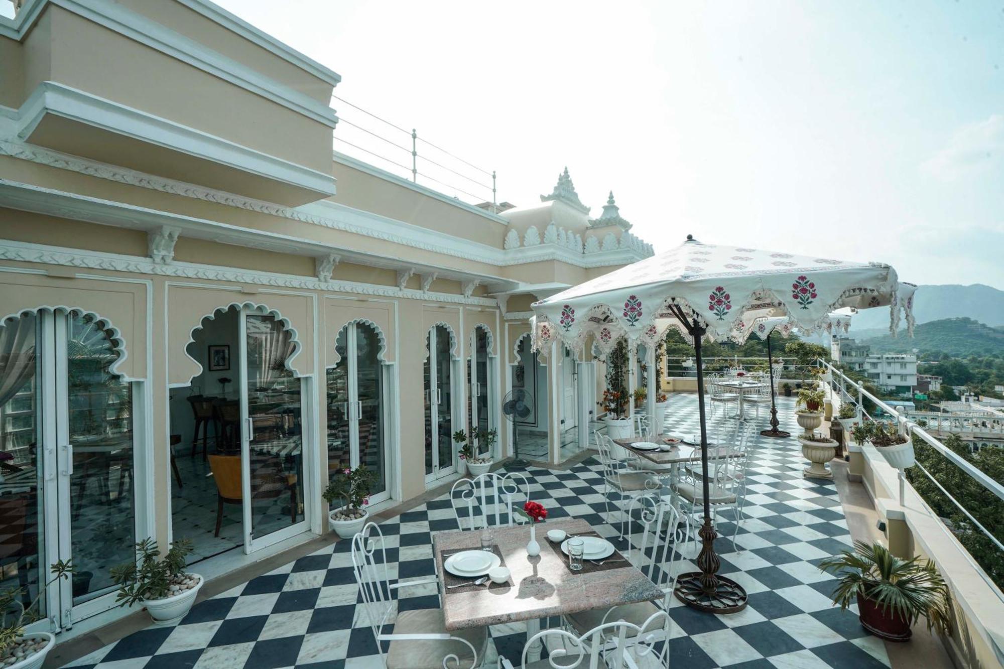 Burj Baneria - A Boutique