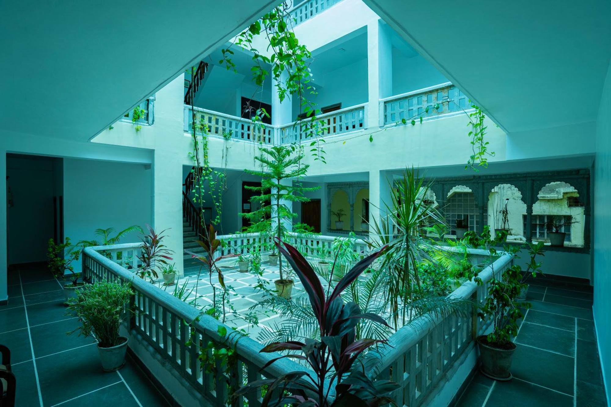 Tripli Shiv Hotel Udaipur