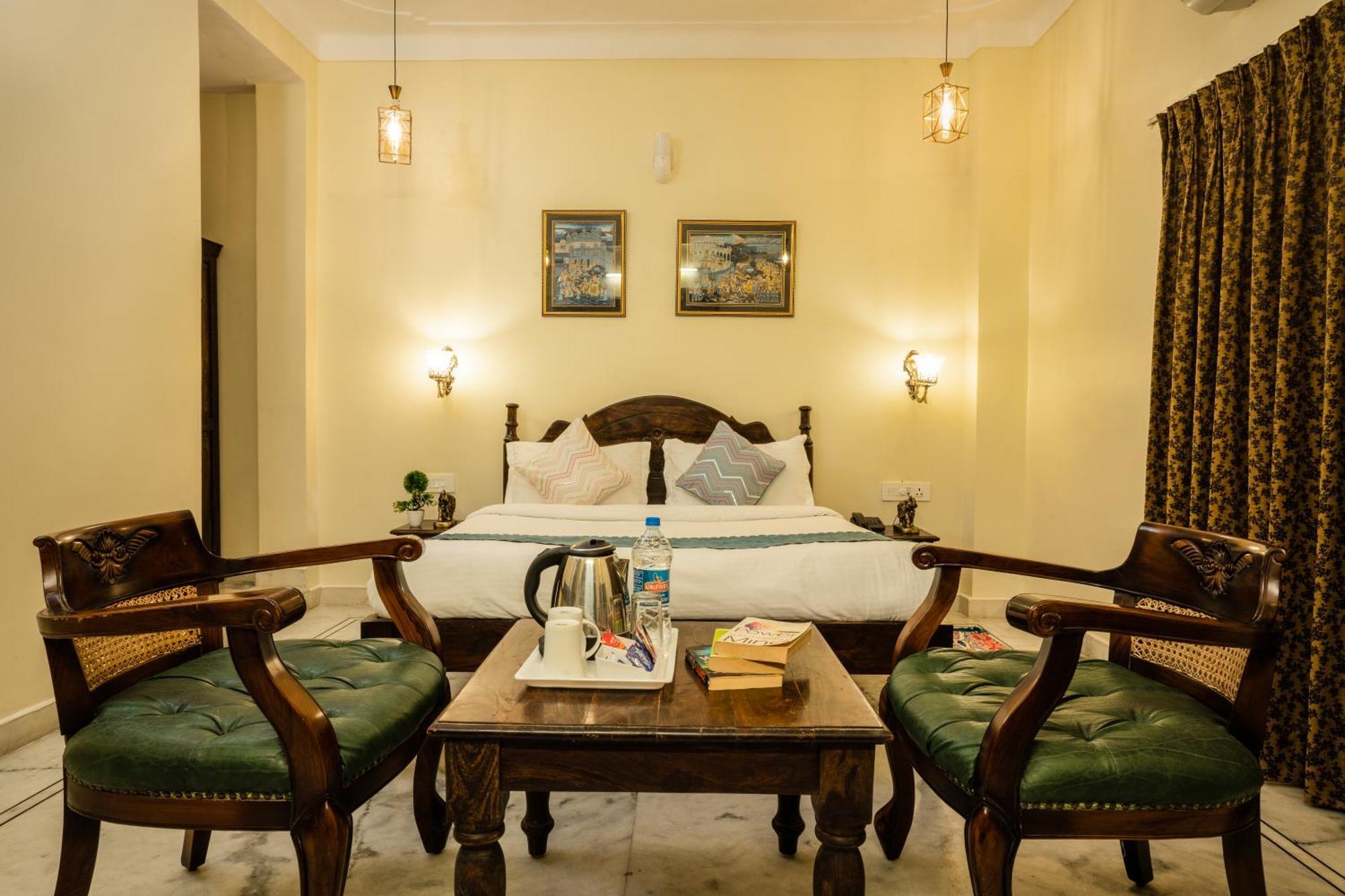 Hotel Tripli Shiv Udaipur