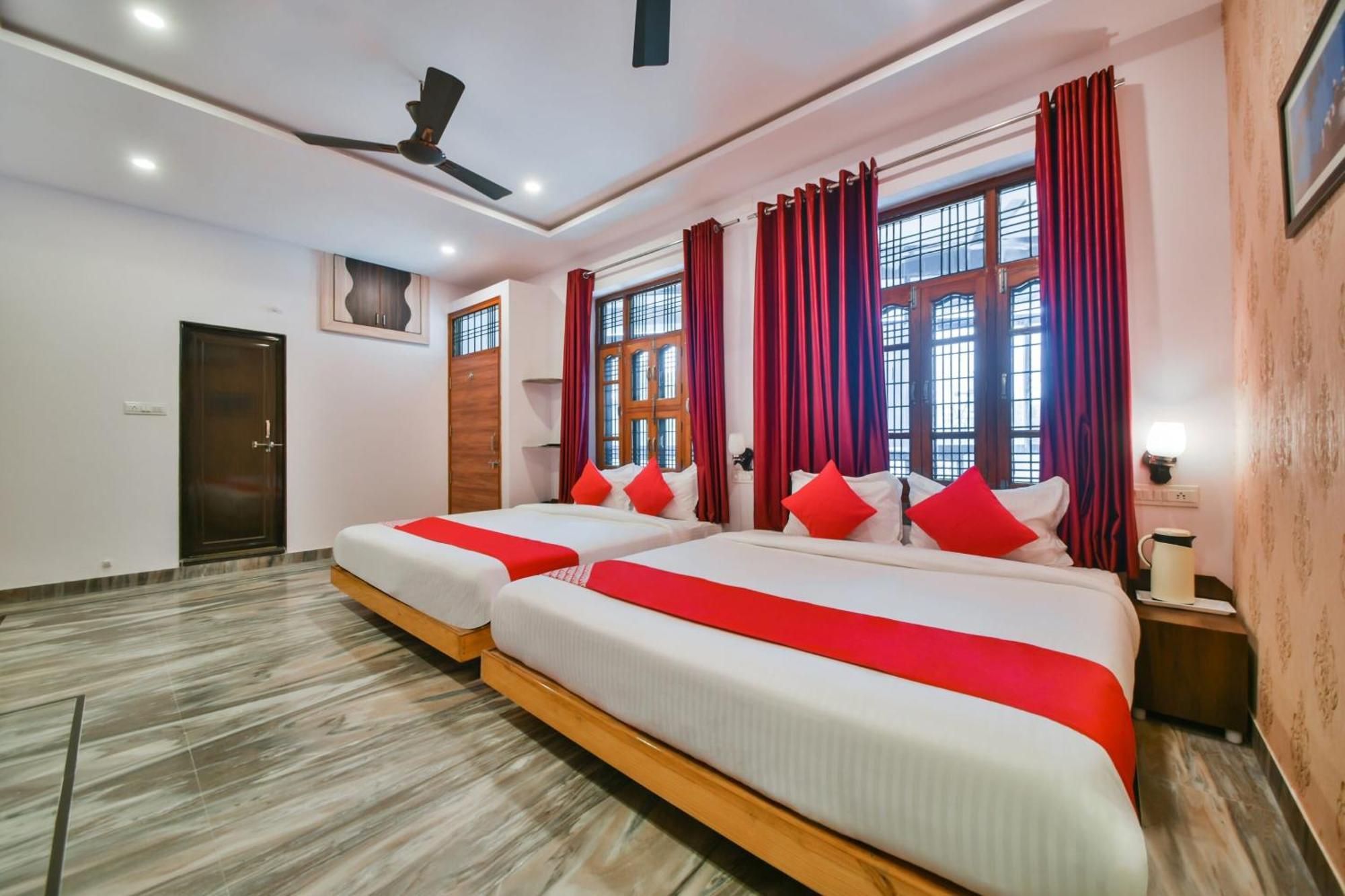 Hotel Oyo Flagship 40796 Banjara Luxury Udaipur