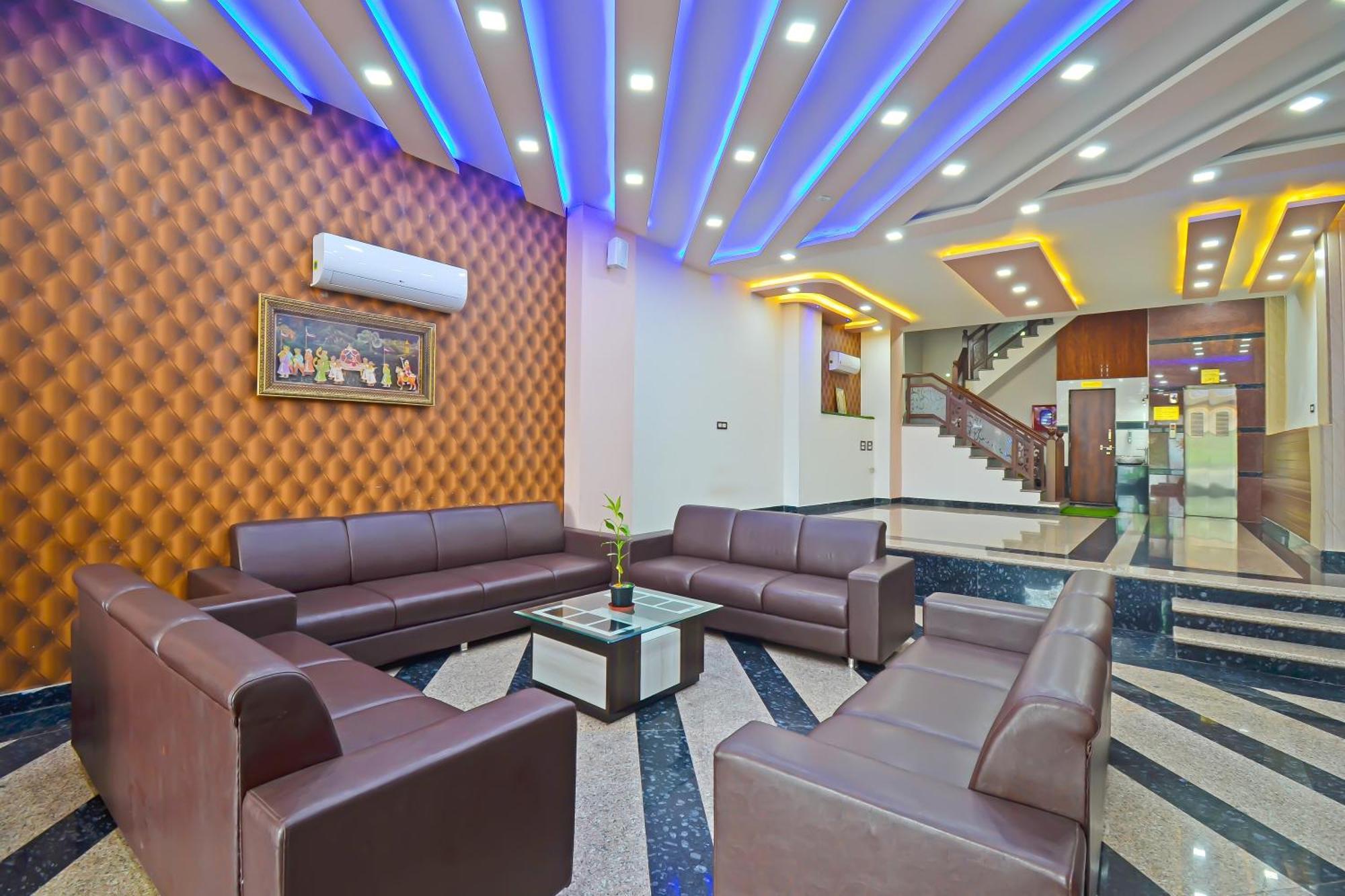 O Akriti Hotel