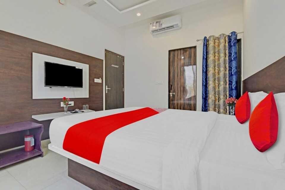 Collection O 83988 Clear Sky 3* Udaipur