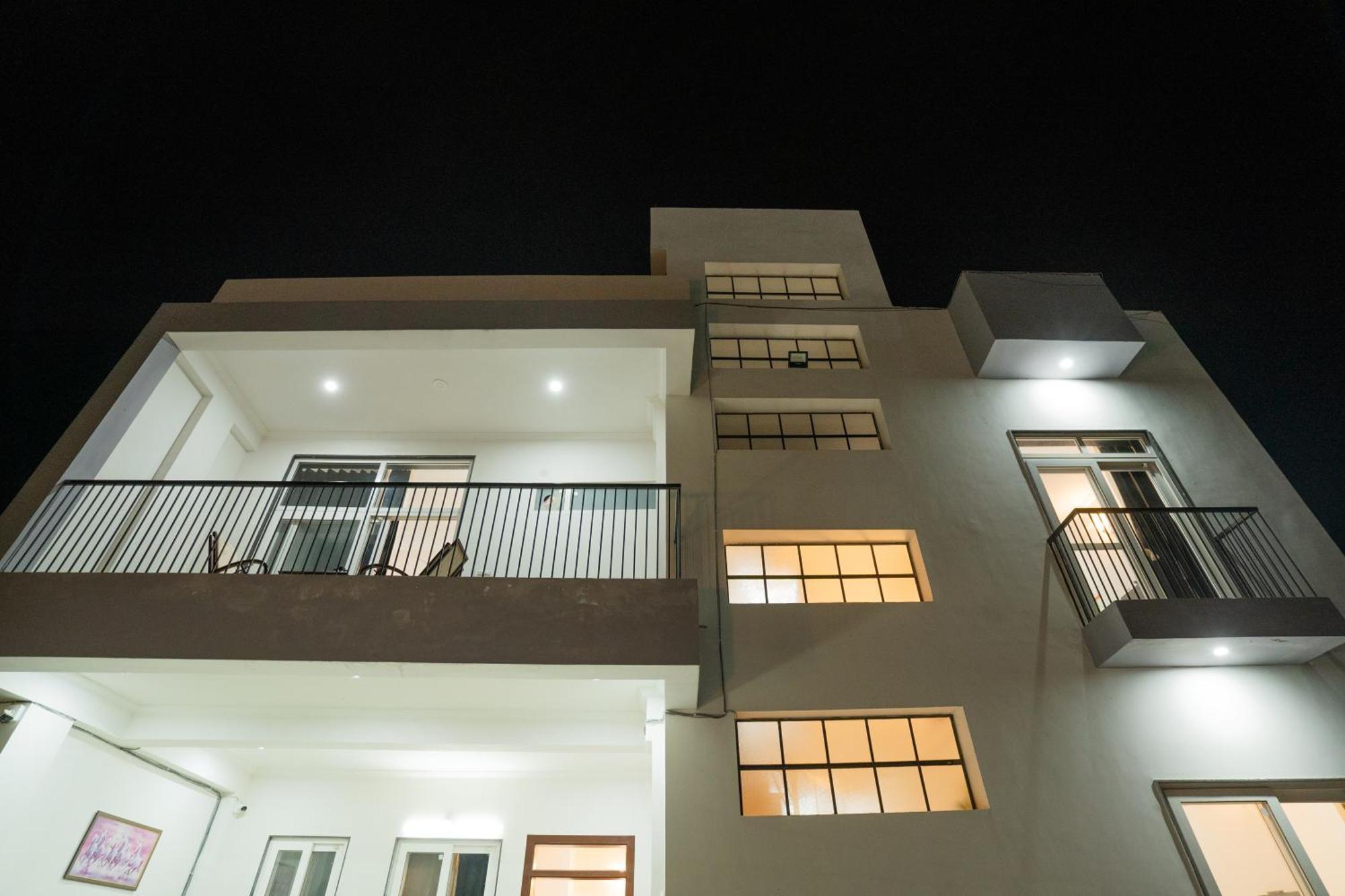 Villa Tha Gadh Bansiya 3*