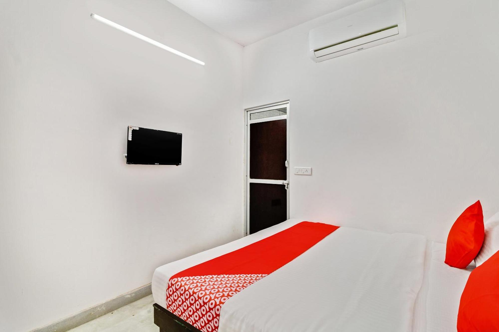 O Mayur Hotel 3*