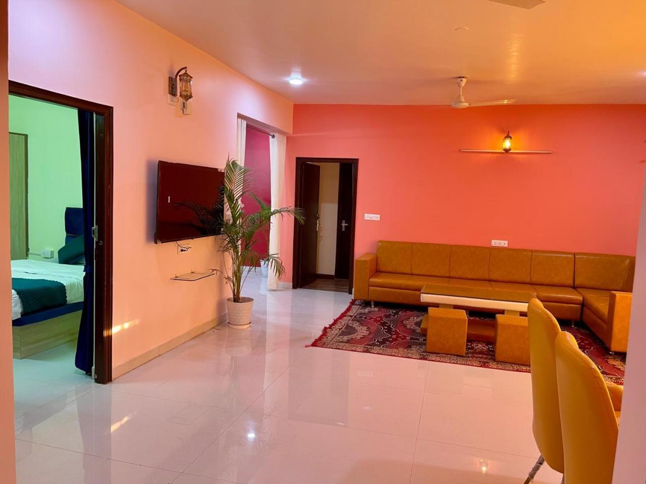 Royal Rajvilas Heights,luxury Family Home,5bhk,fully Ac Apartment Udaipur