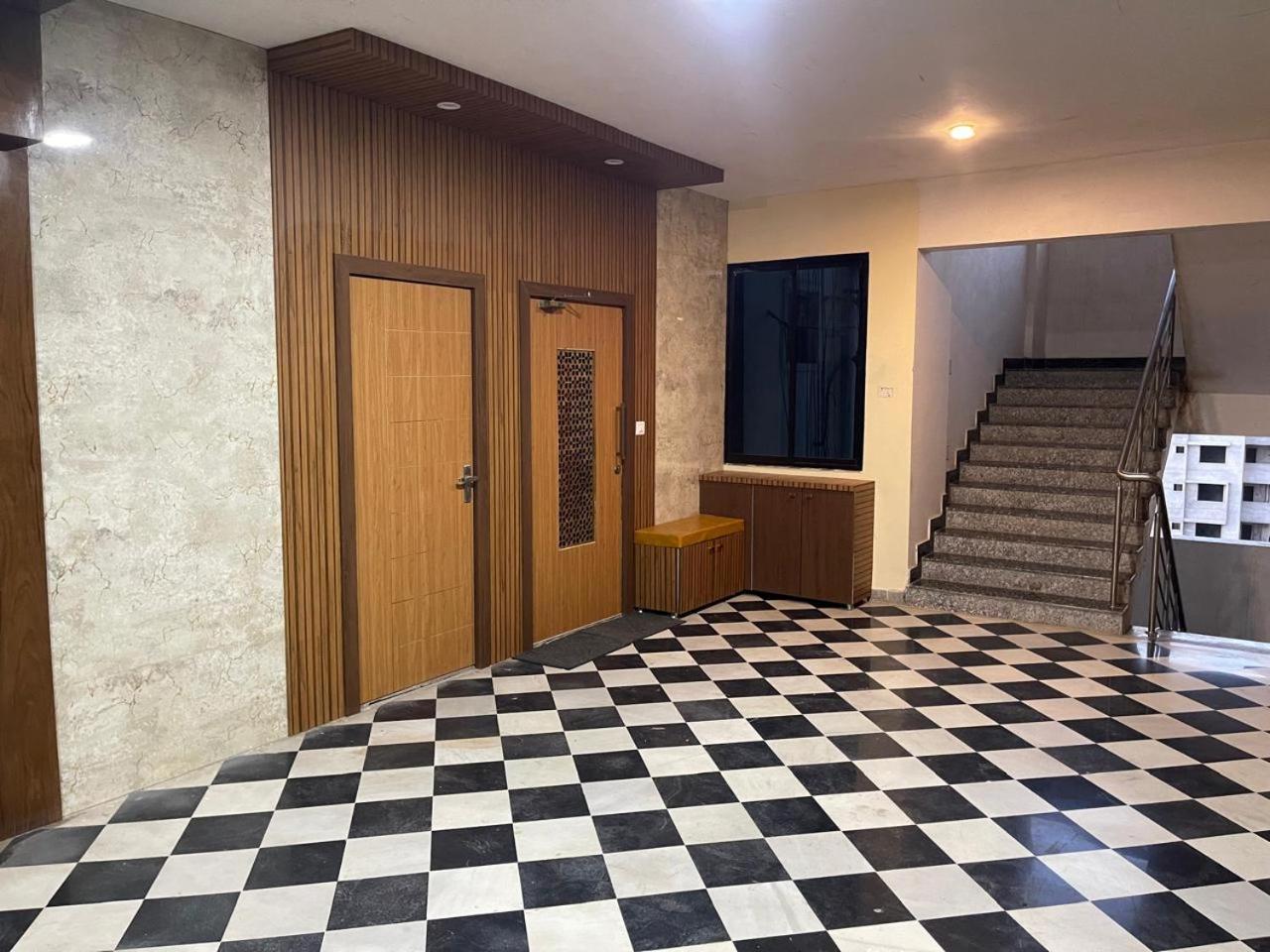 Royal Rajvilas Heights,luxury Family Home,5bhk,fully Ac *
