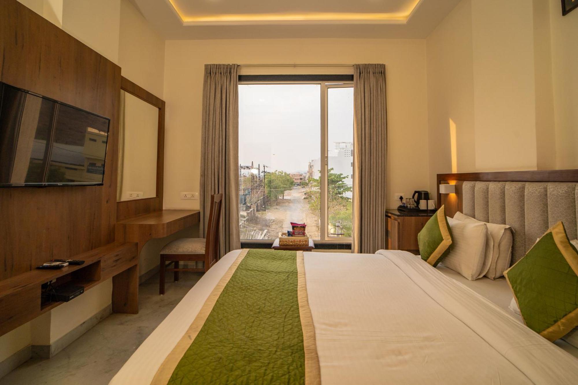 Hotel Rabbit Ratnam -by 3*