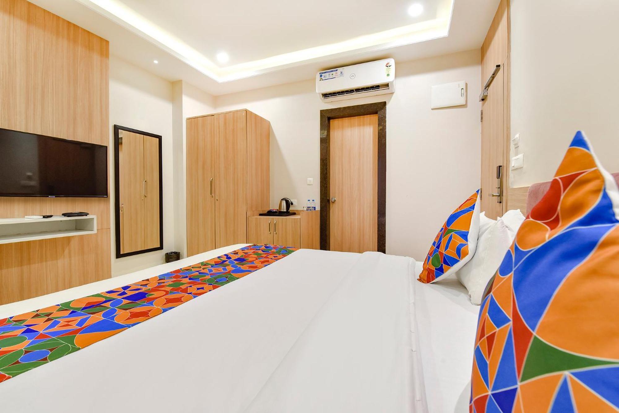 Fabhotel Prime Rudura Palace Hotel