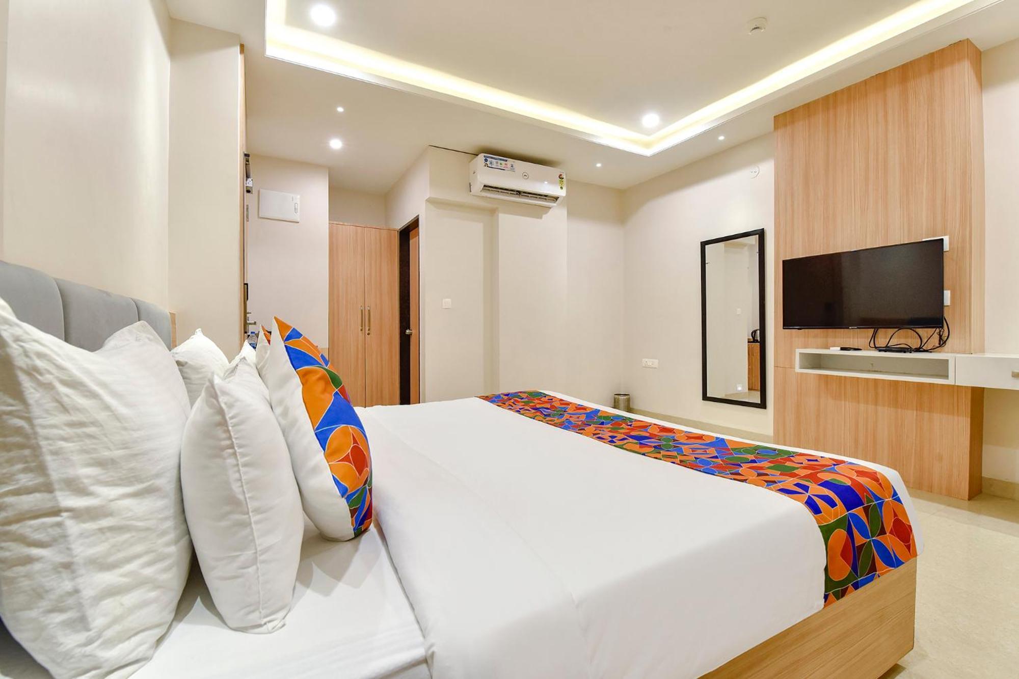 Fabhotel Prime Rudura Palace