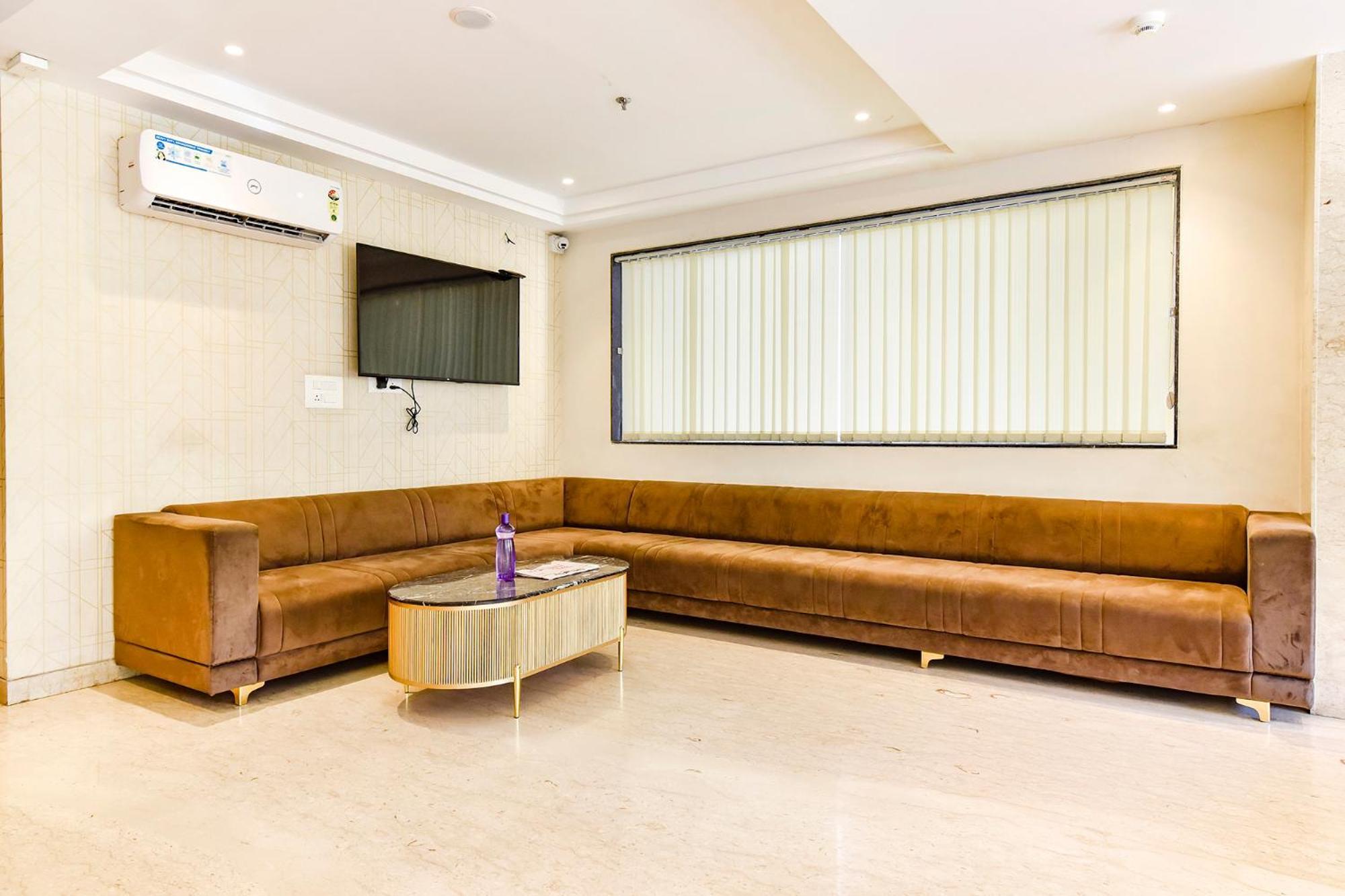 Hotel Fabhotel Prime Rudura Palace