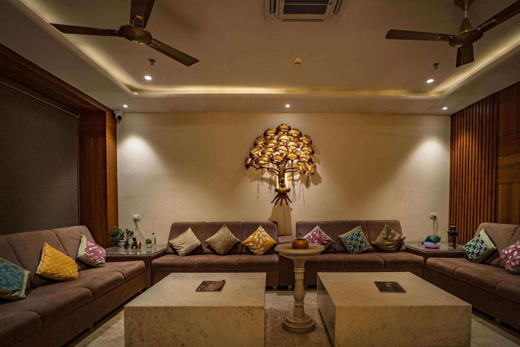 Hotel Rabbit Ratnam -by
