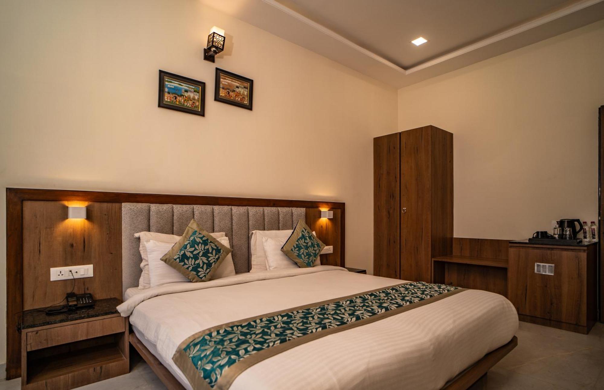 Hotel Rabbit Ratnam -by Udaipur