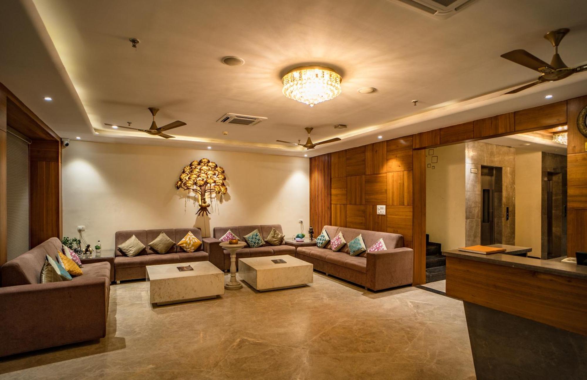 Hotel Rabbit Ratnam -by