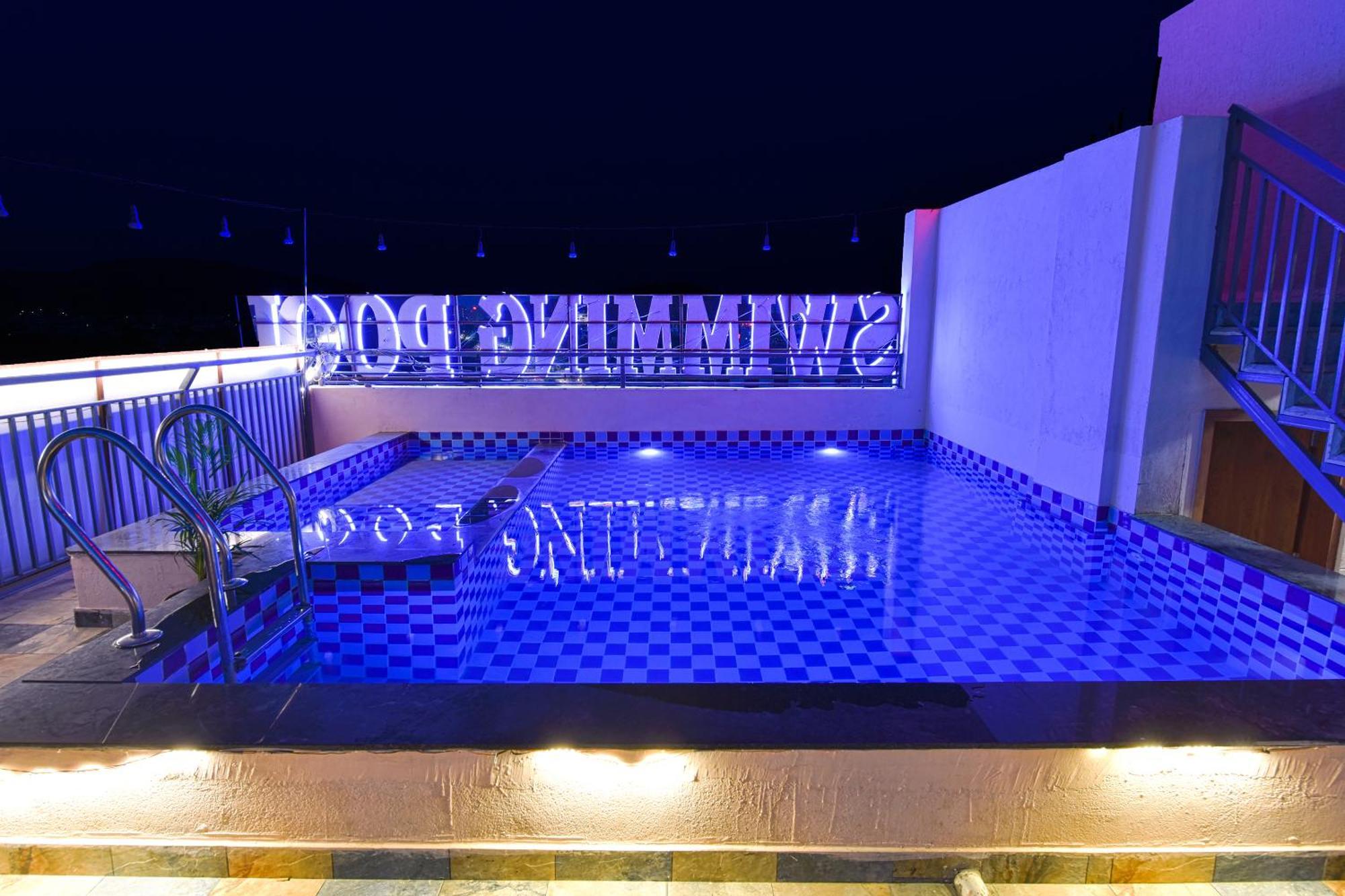 Hotel Remark