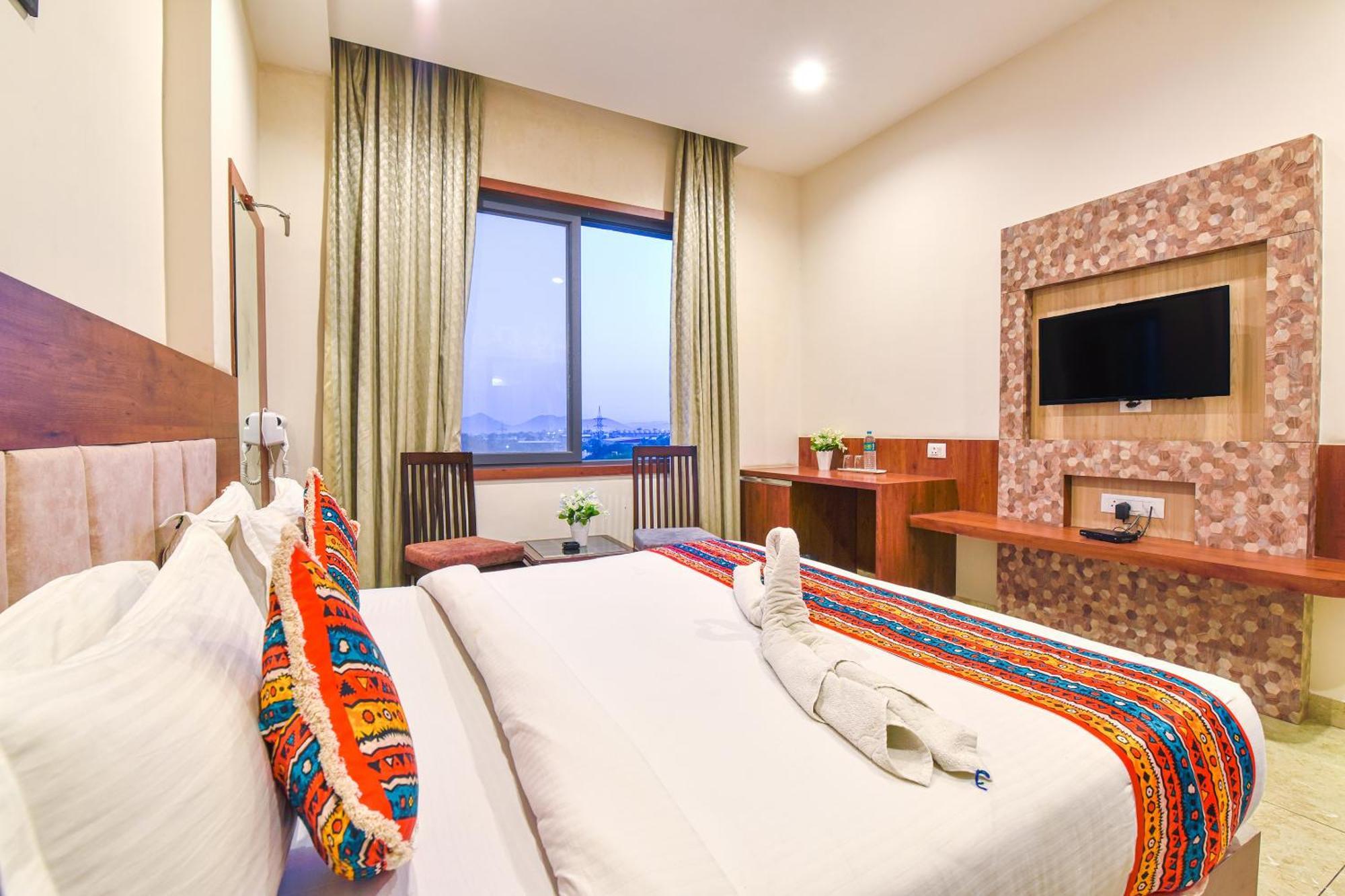 Remark Hotel 3*