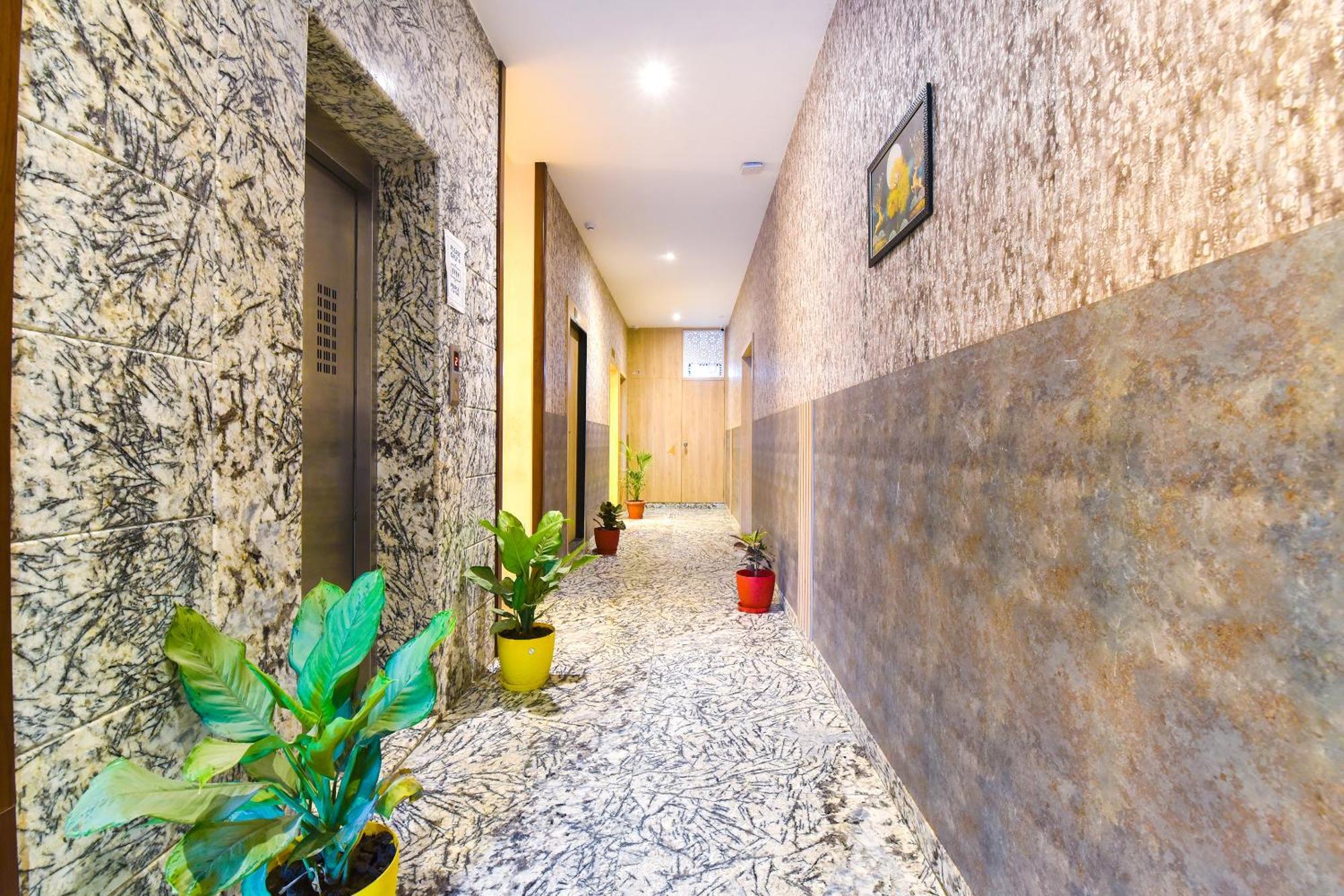 Remark Hotel 3*