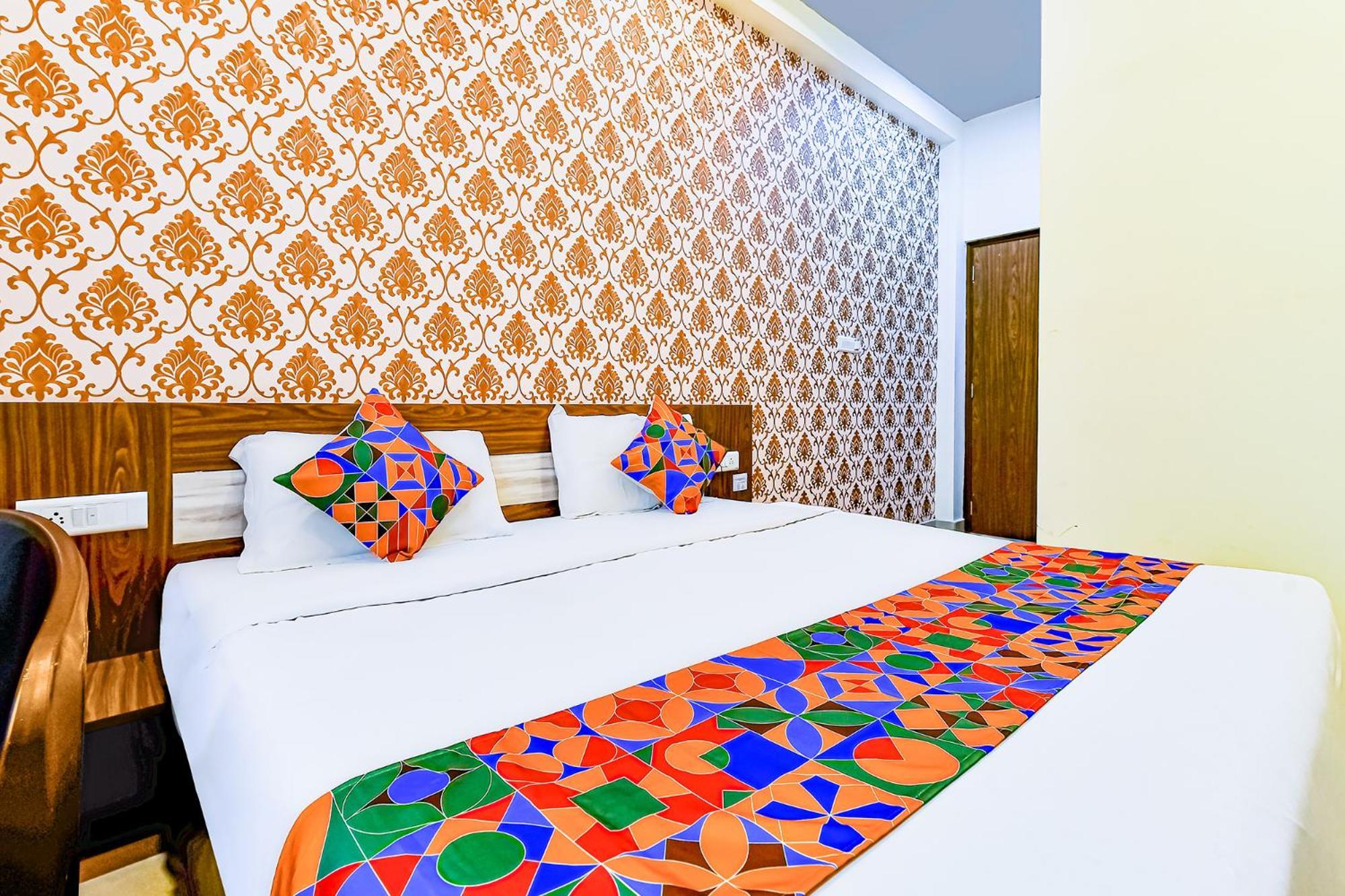 Fabhotel Lavishka Palace Hotel Udaipur