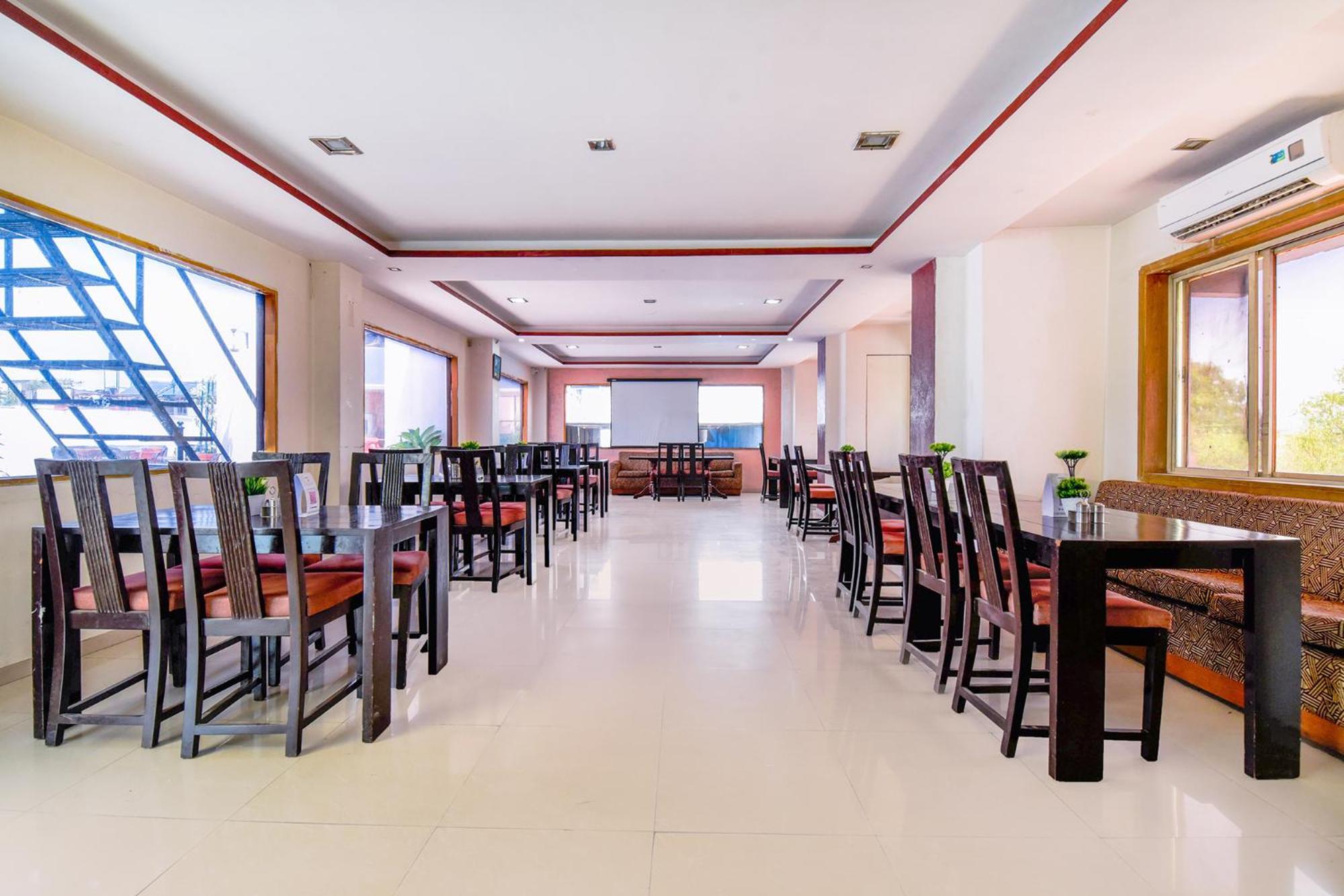 Fabhotel Hadi Rani Hotel 3*