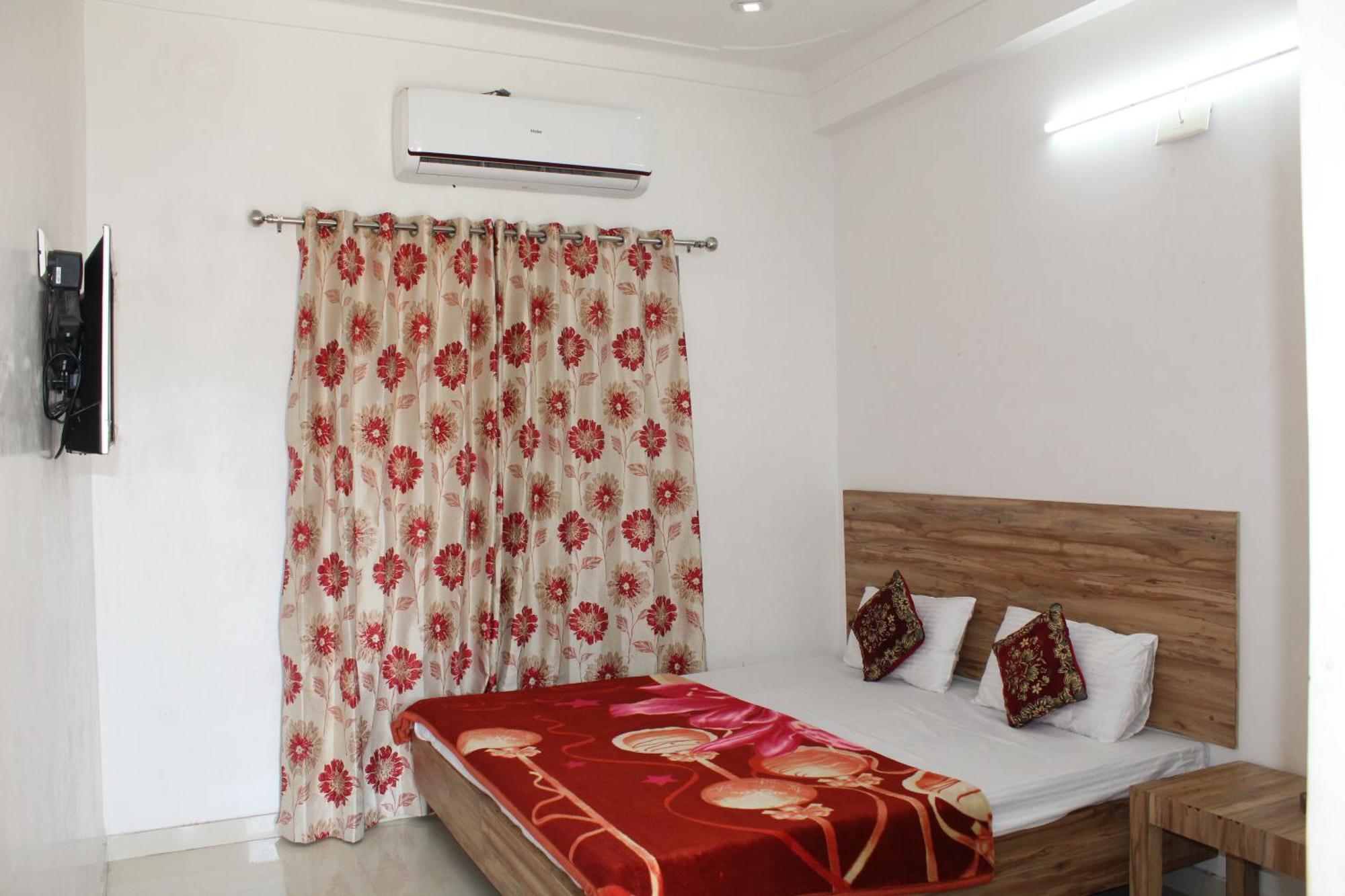 Hotel Heritage High Udaipur