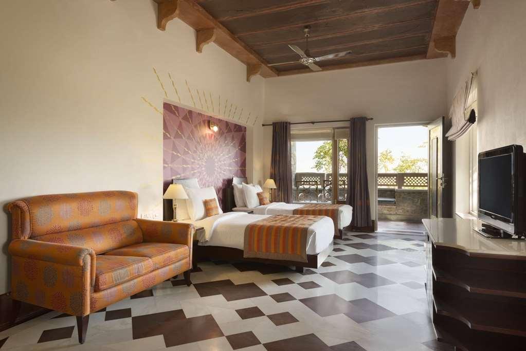 Ramada By Wyndham And Resort Udaipur