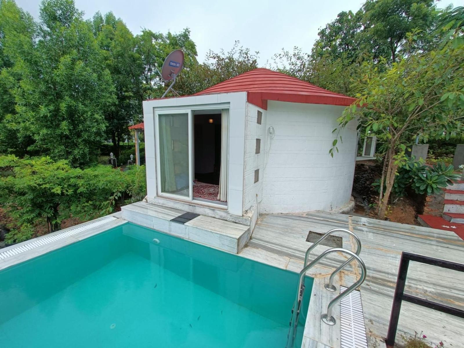 Resort The Highgarden *