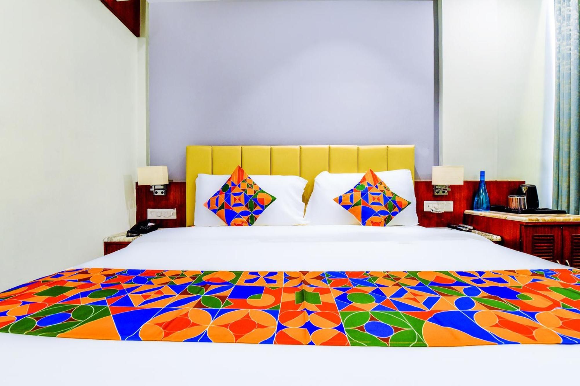 Fabhotel Naivara Boutique Hotel 3*