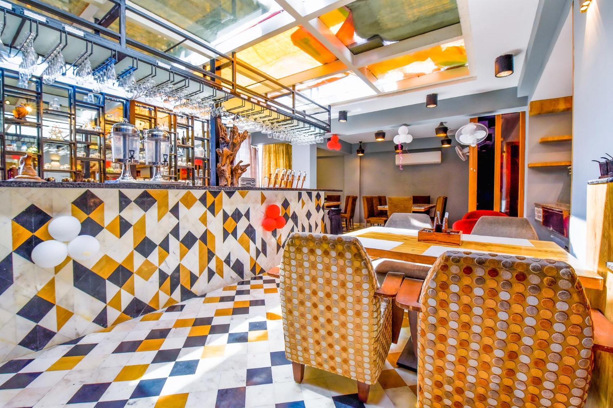 Fabhotel Naivara Boutique 3*