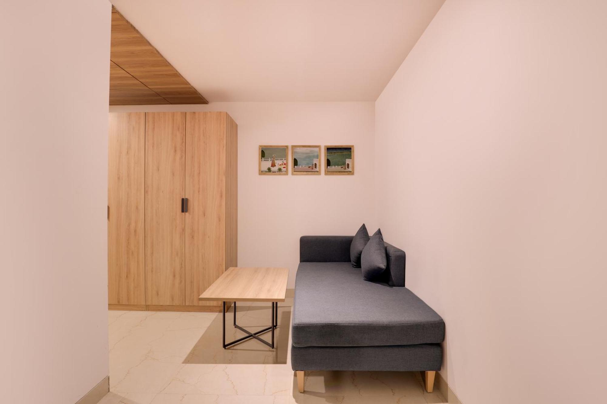 Hotel Keys Lite By Lemon Tree Hotels, Urban Square, 4*