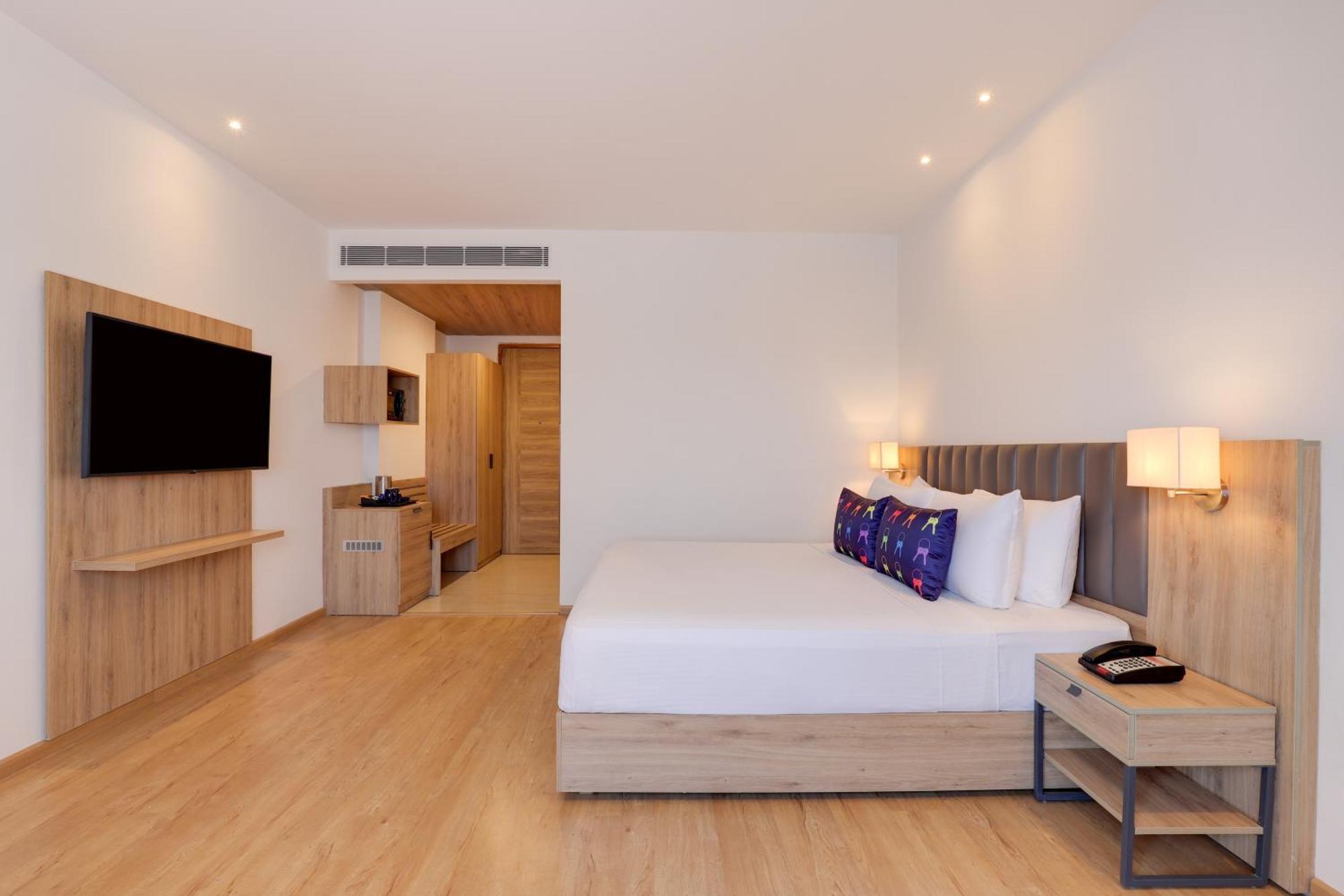 Hotel Keys Lite By Lemon Tree Hotels, Urban Square,
