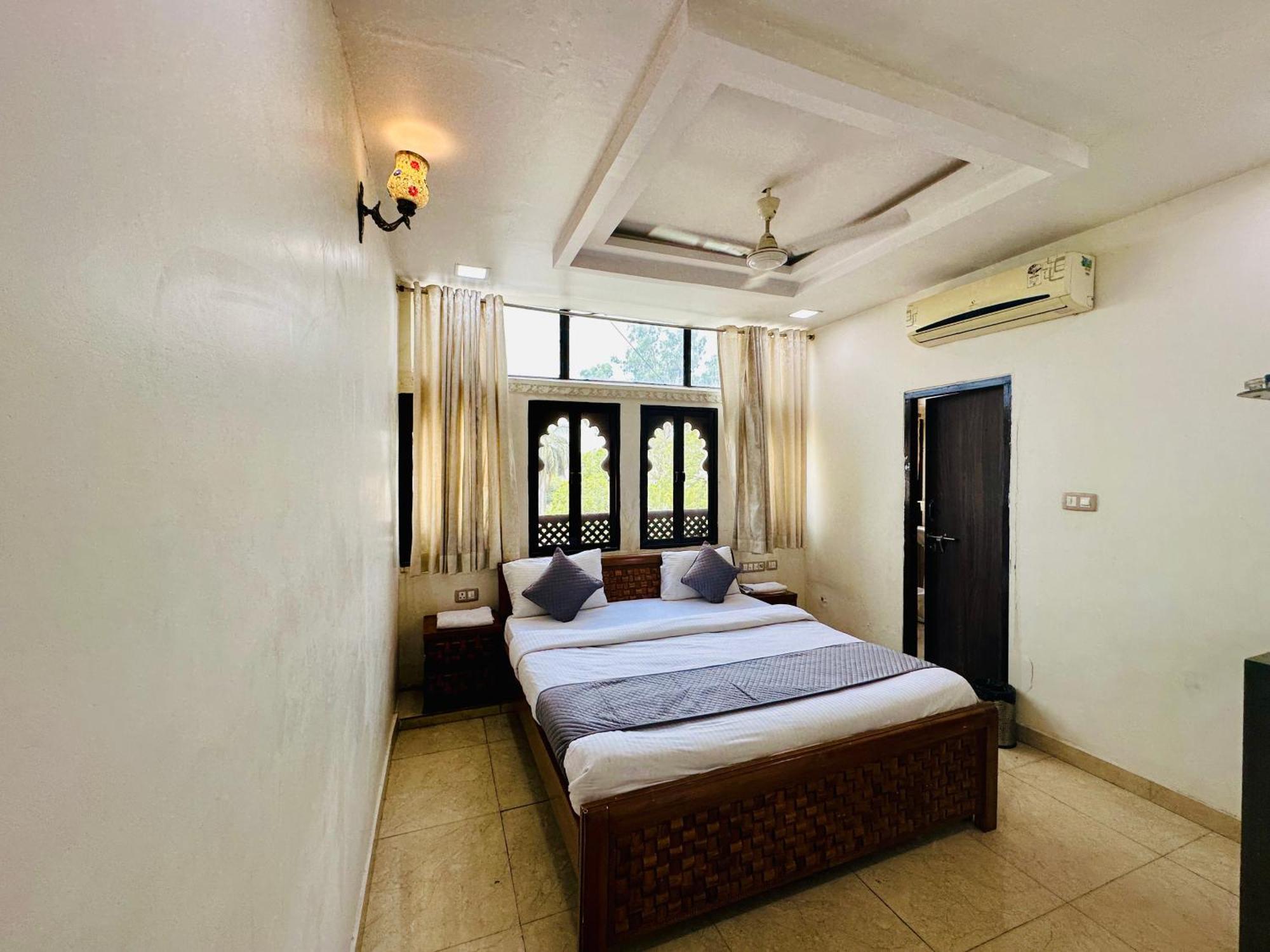 Empire Palace Hotel Hotel 3*