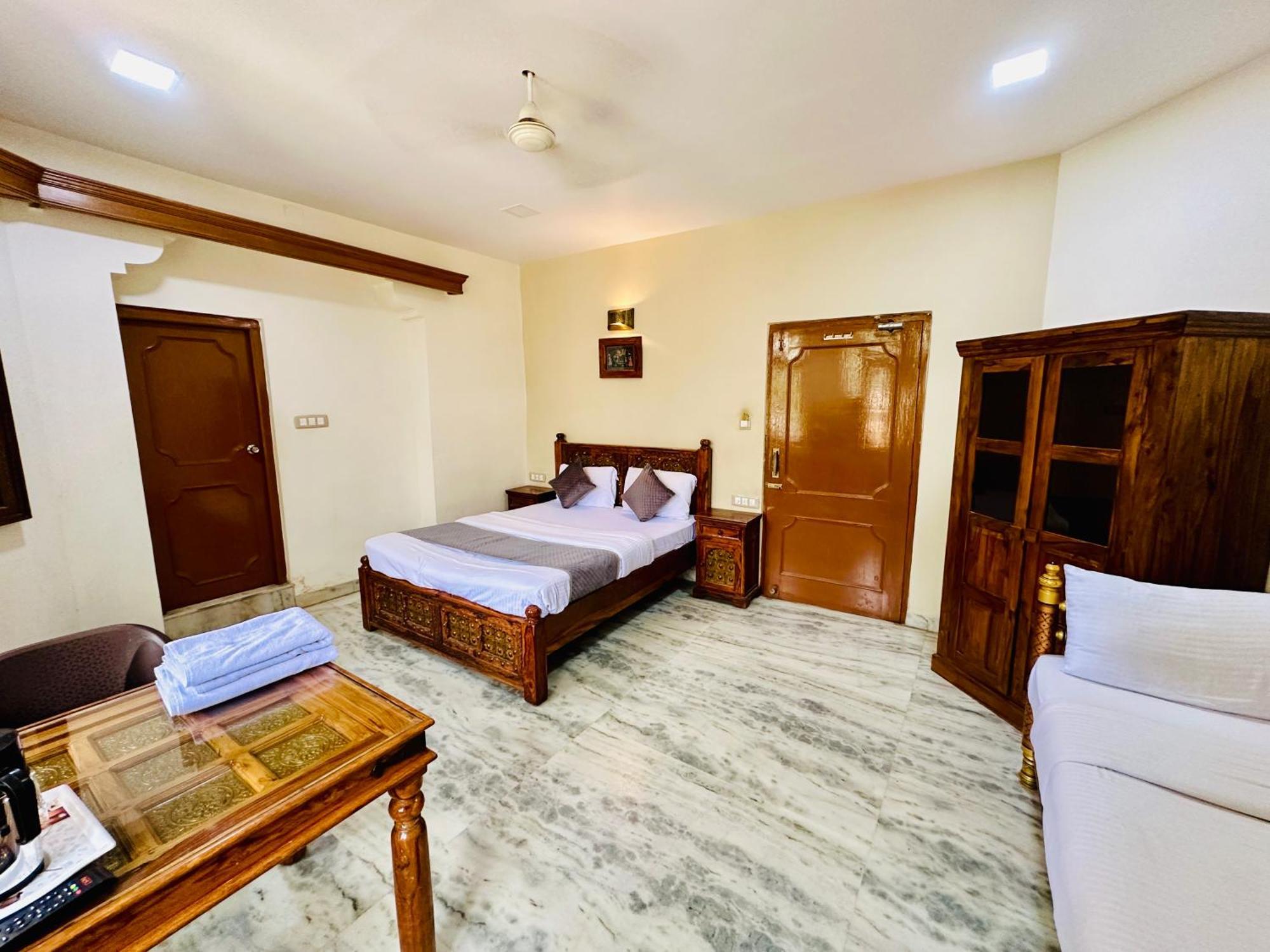 Hotel Empire Palace Hotel Udaipur