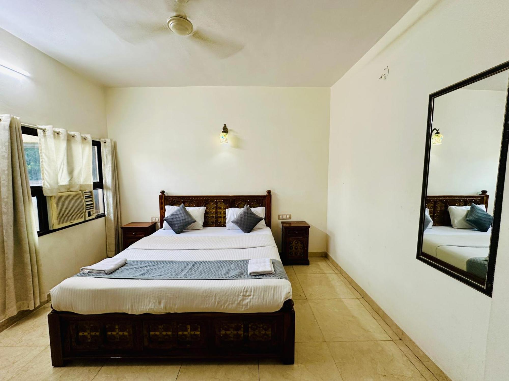 Empire Palace Hotel 3* Udaipur