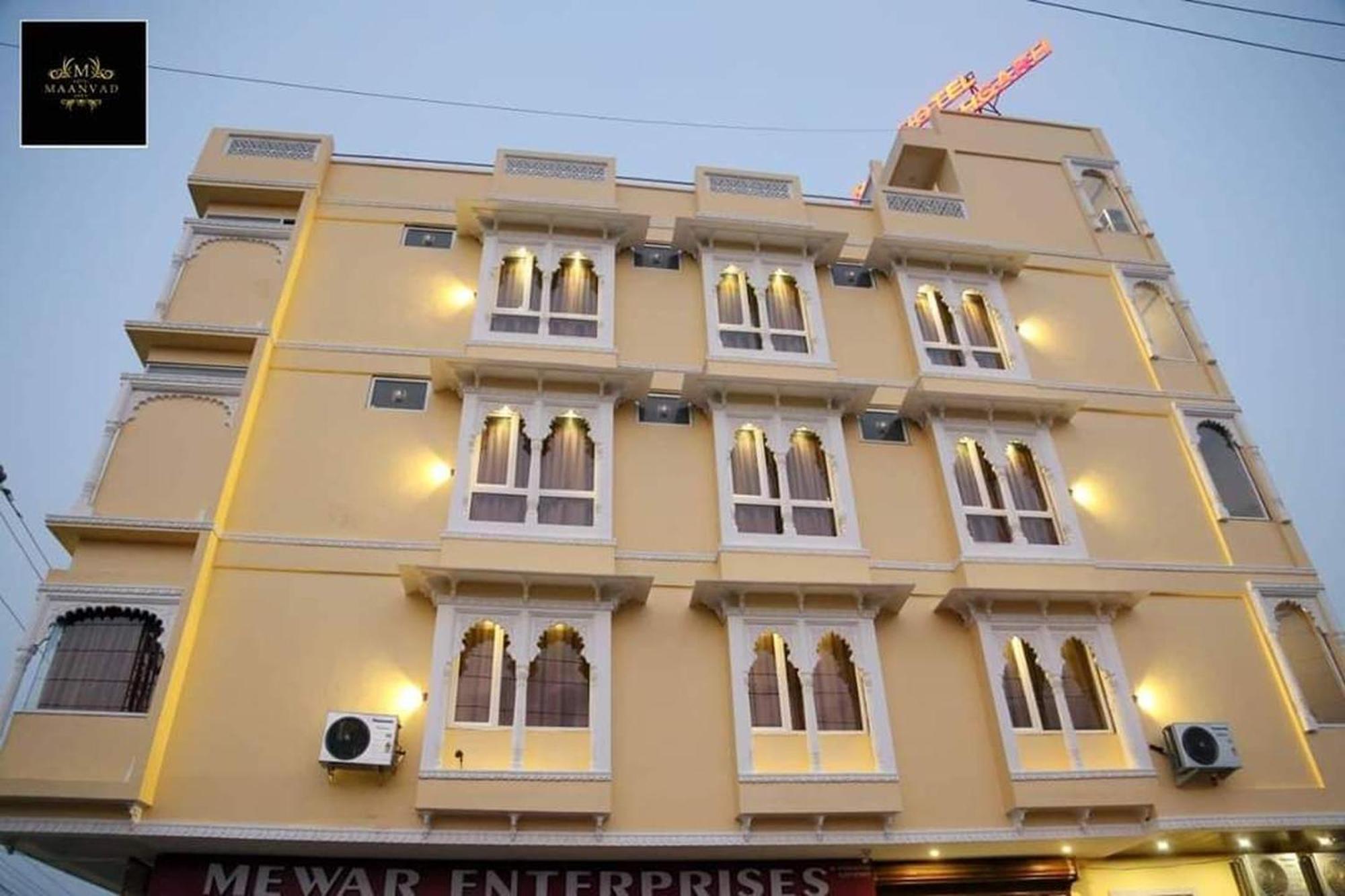 Maanvad Garh - V One Pride By Noww 3* Udaipur