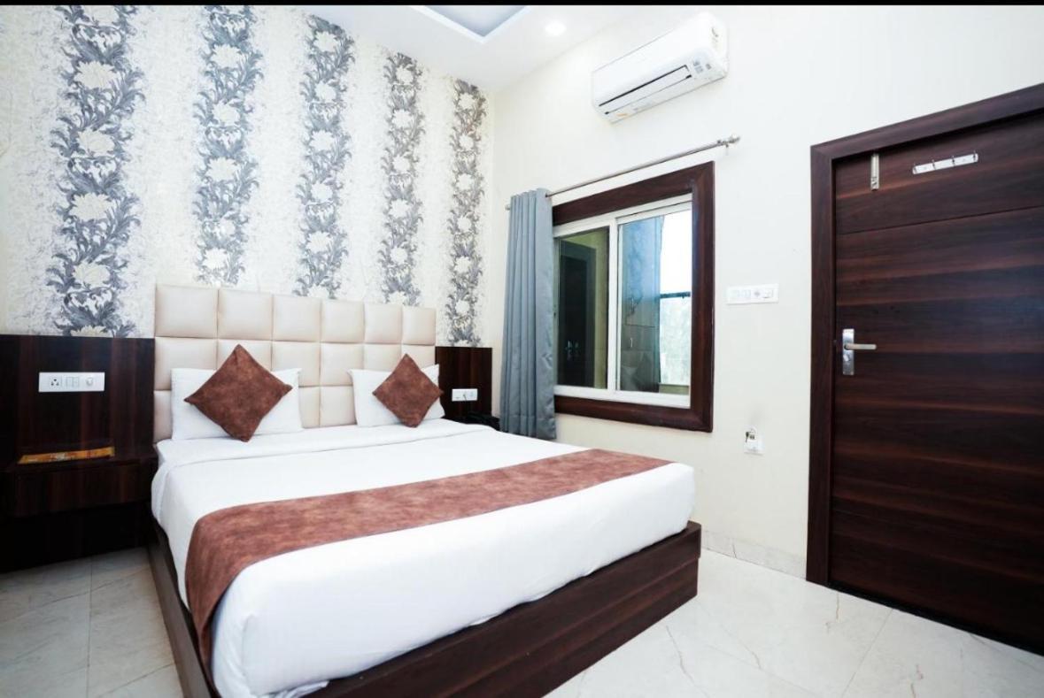 Hotel Dosa Plaza Udaipur