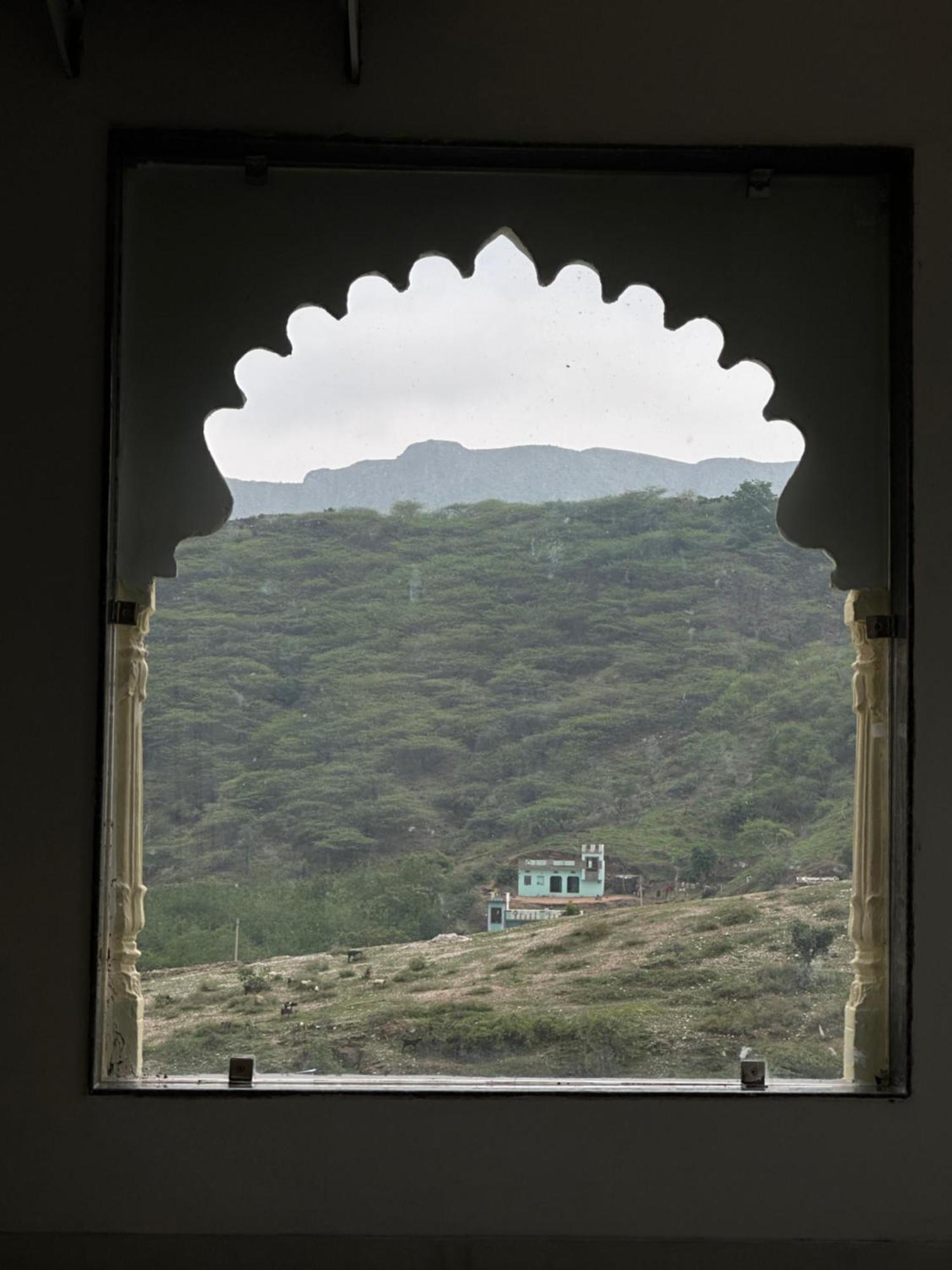 Hotel Mewar Palace And Spa