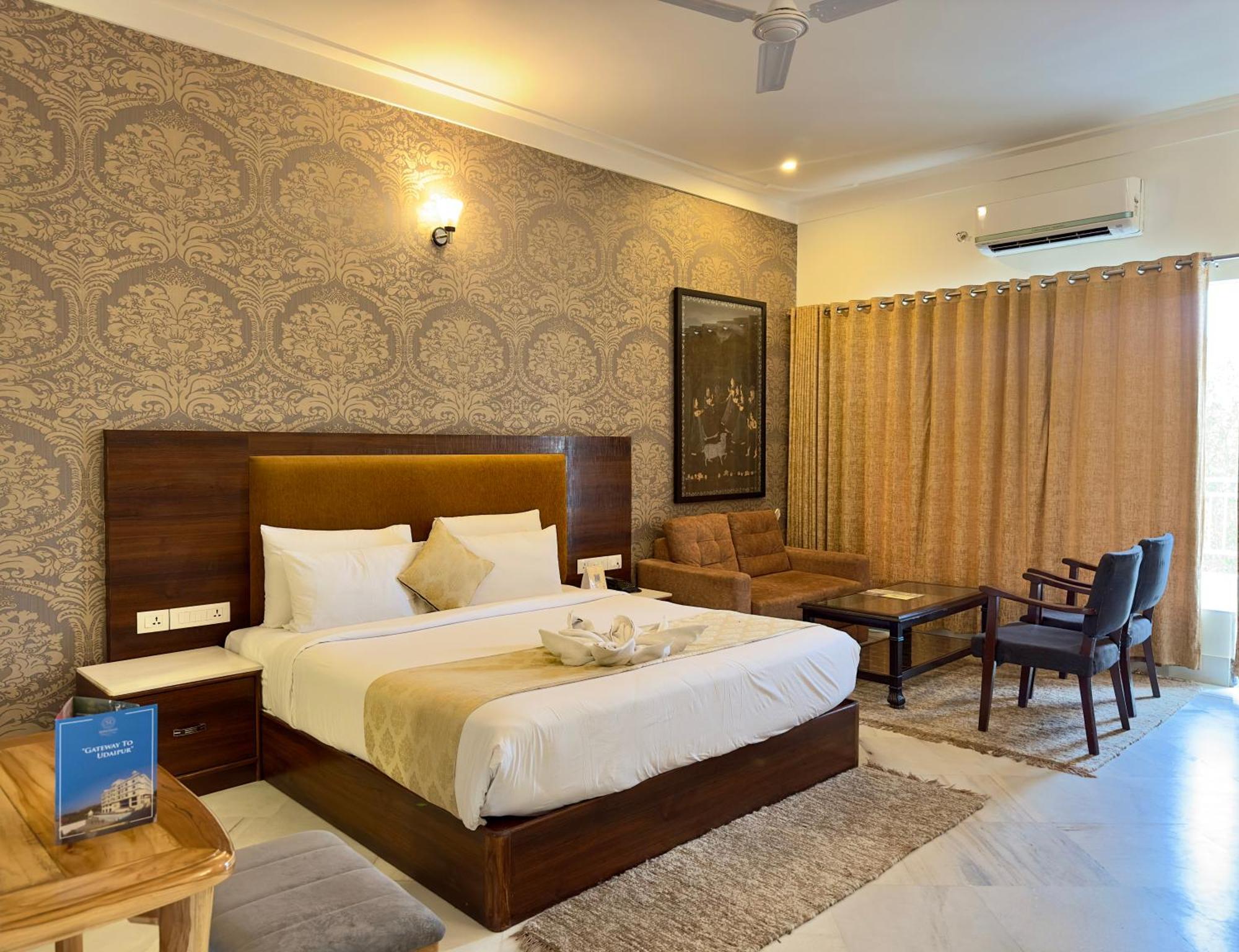 Mewar Palace And Spa Hotel 4*