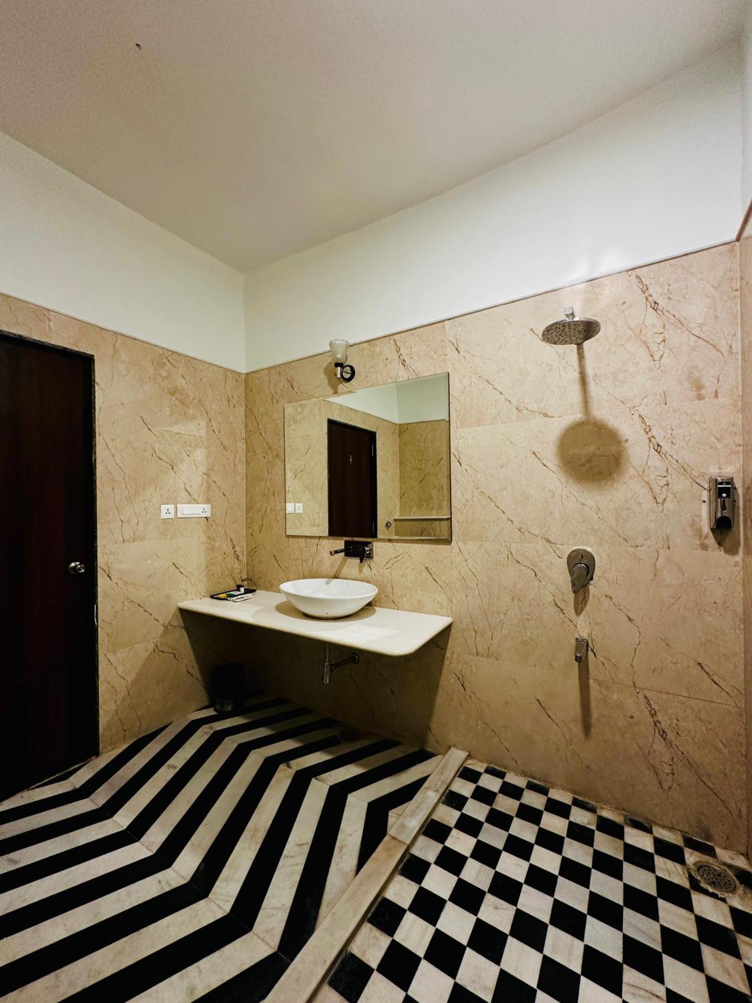 Mewar Palace And Spa 4* Udaipur
