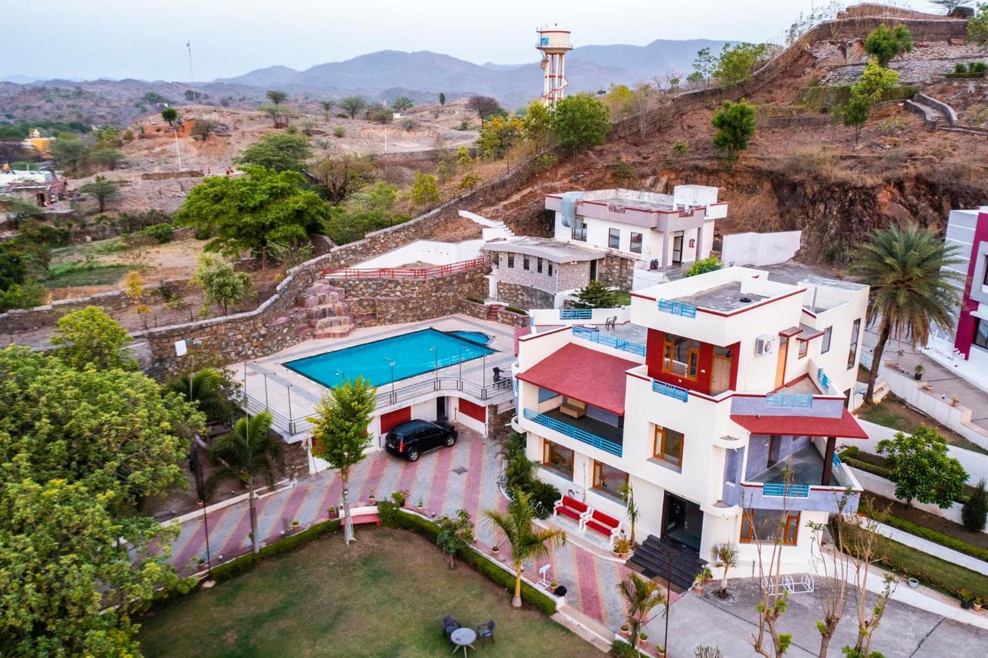 Resort Meera Valley By Nexottel Udaipur