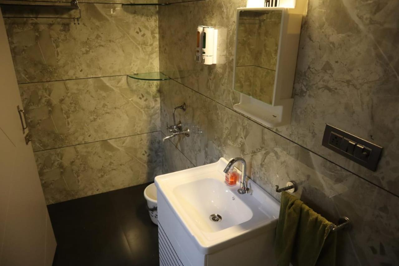Skyview With Private Pool 4bhk *